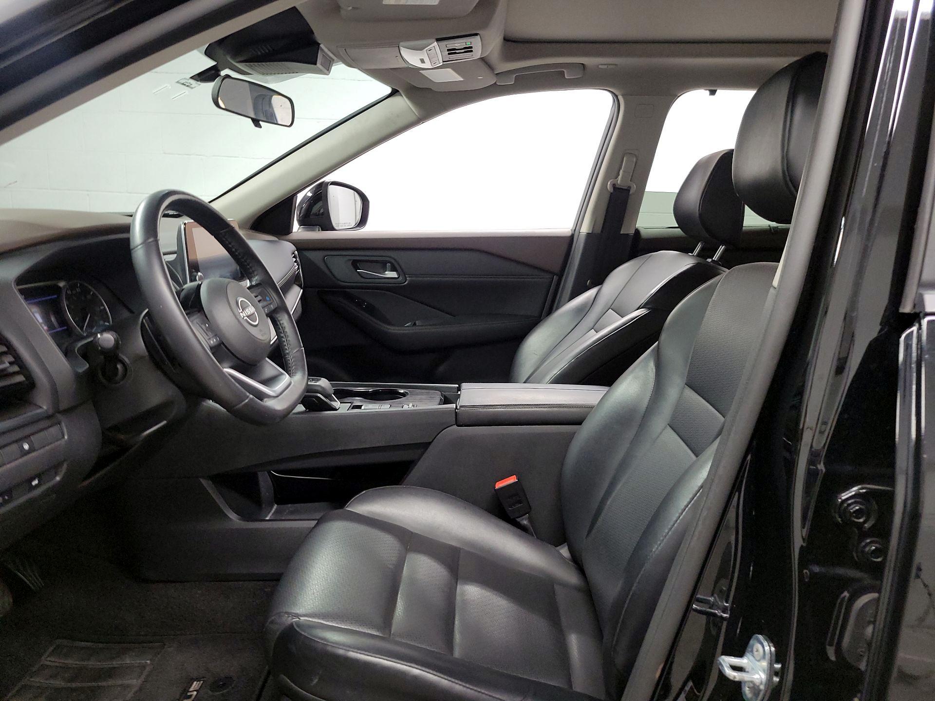 Thumbnail: 2023 Nissan Rogue - 11