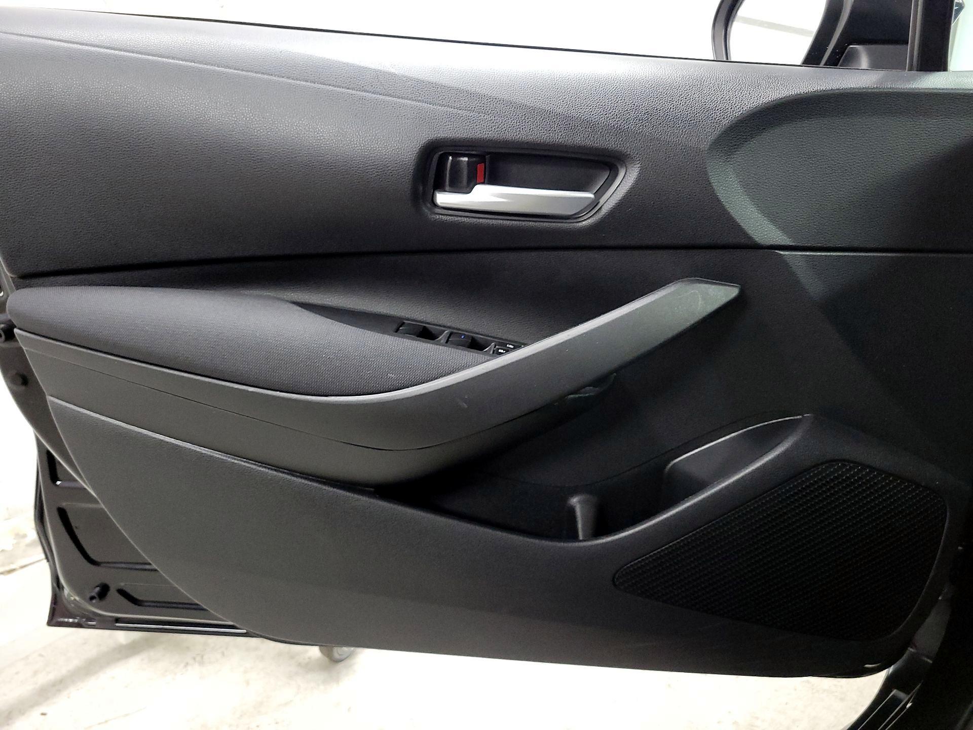 Thumbnail: 2021 Toyota Corolla - 12