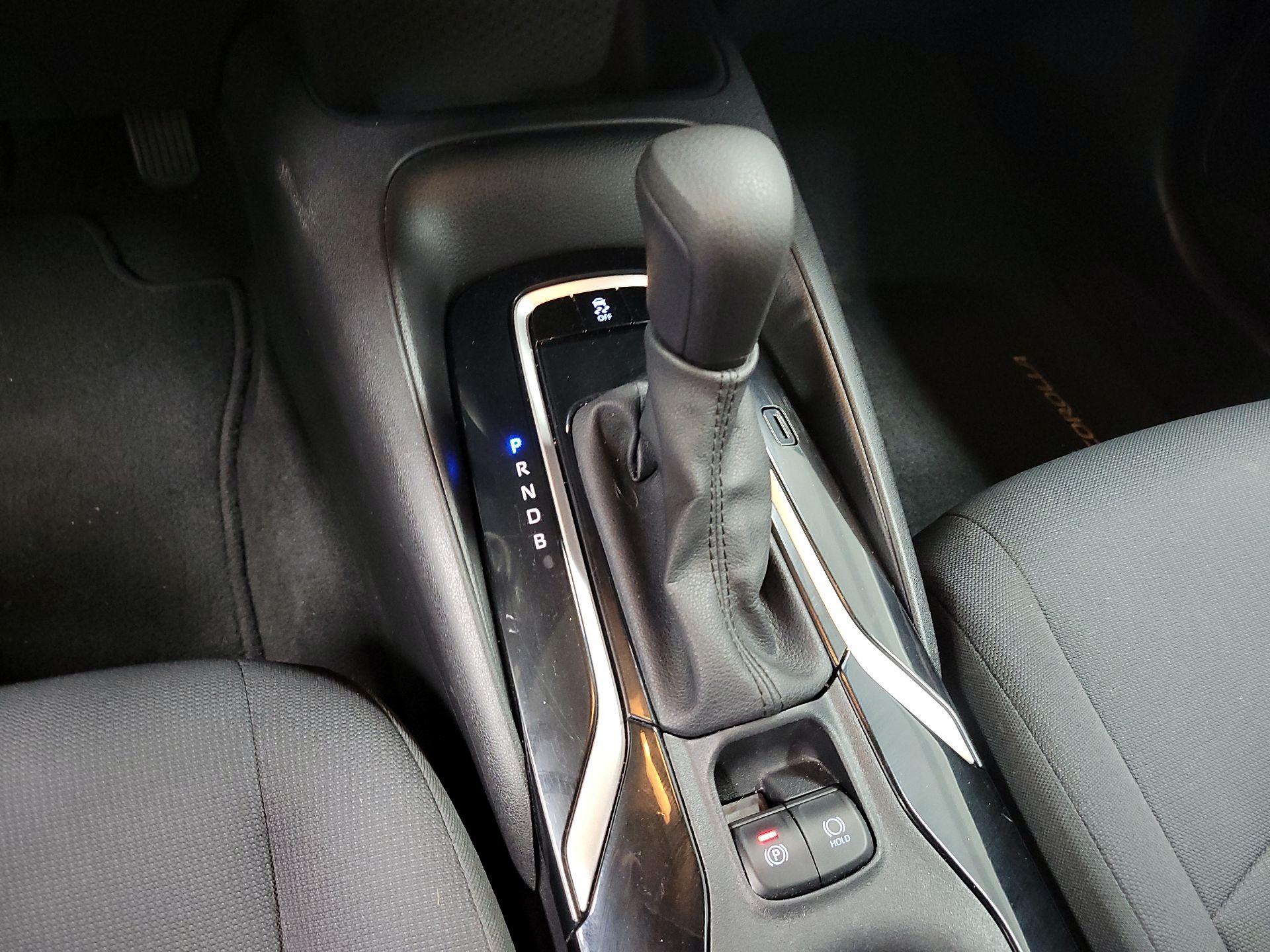 Thumbnail: 2021 Toyota Corolla - 17