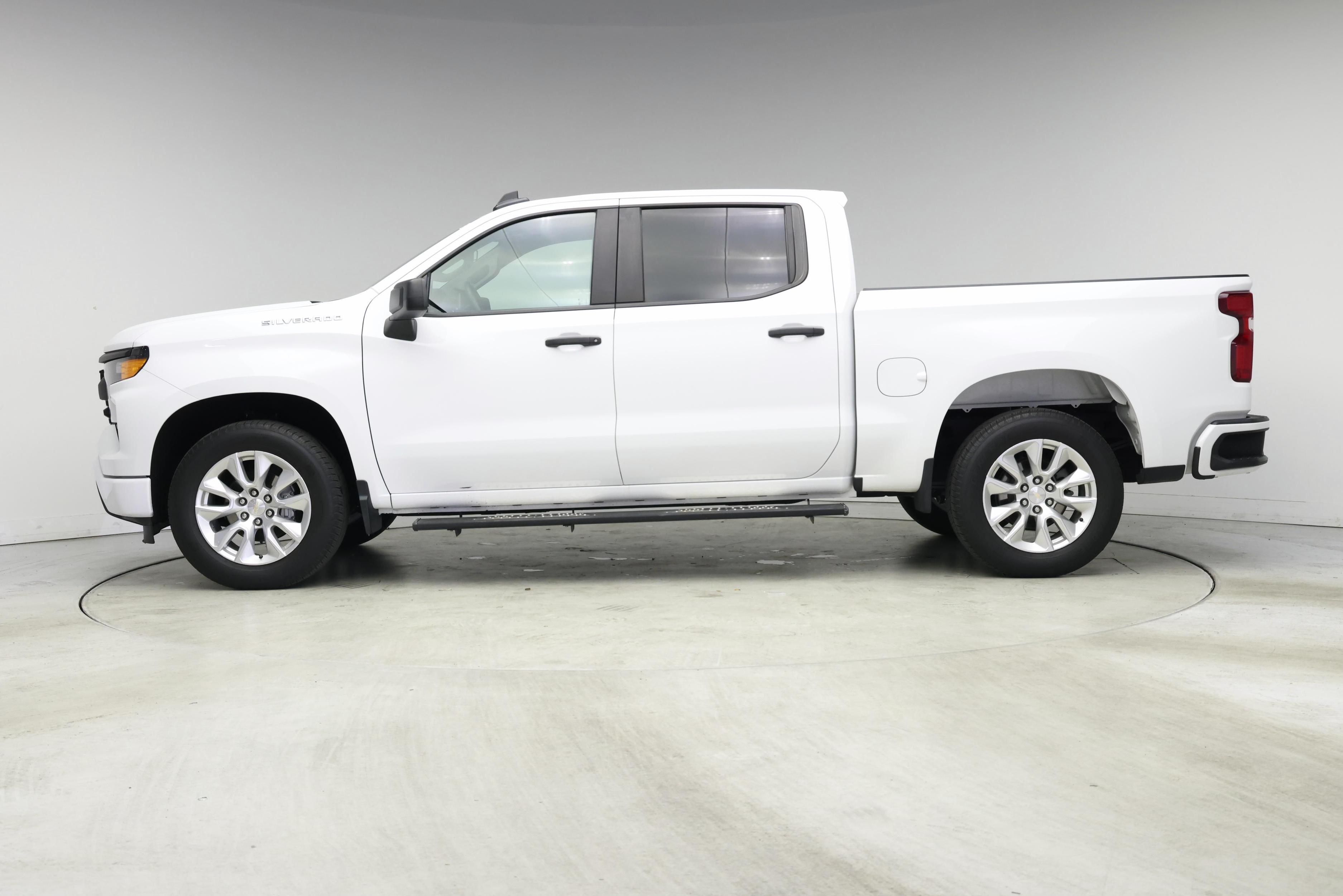 Thumbnail: 2023 Chevrolet Silverado 1500 - 3