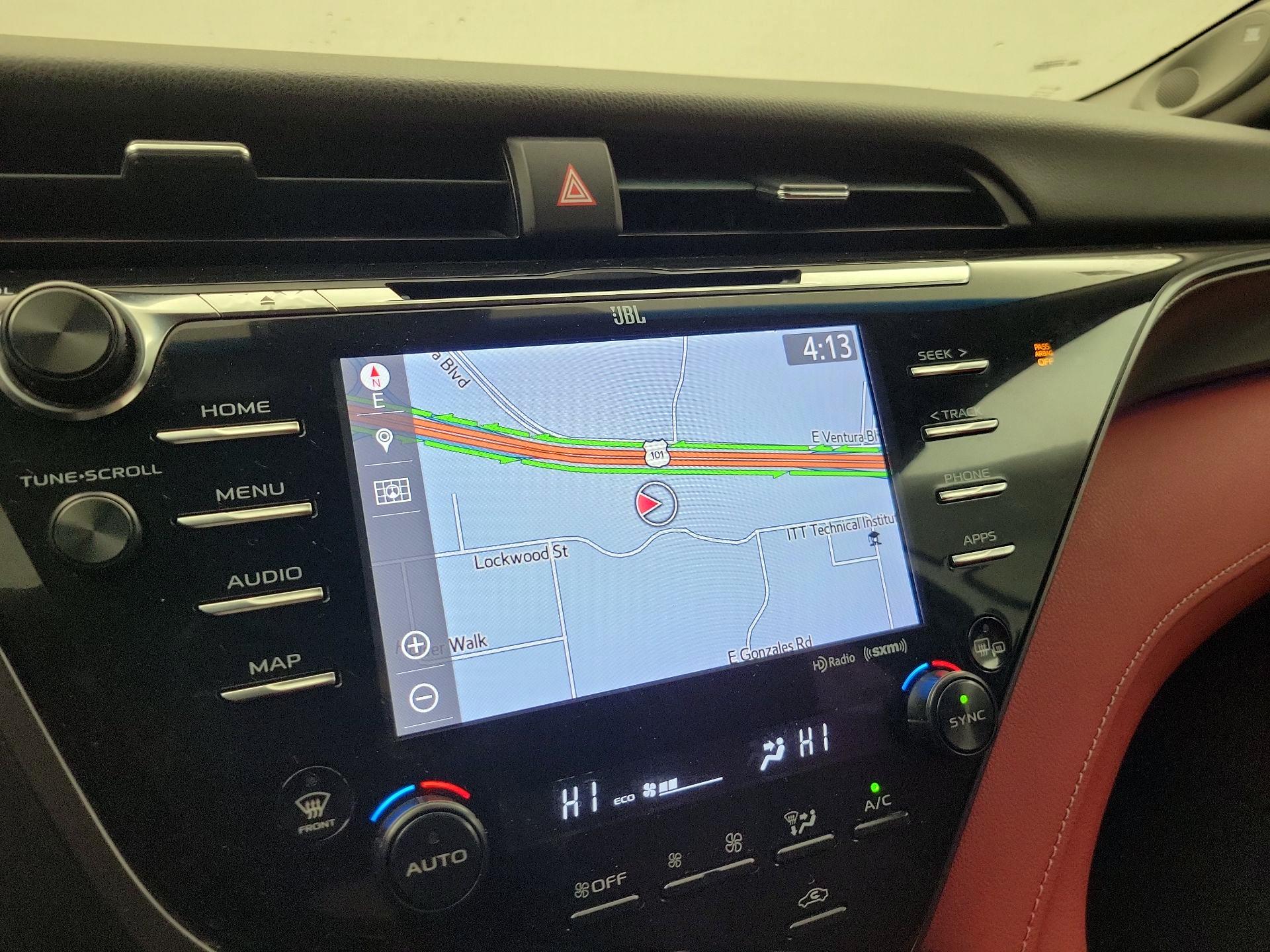 Thumbnail: 2019 Toyota Camry - 14