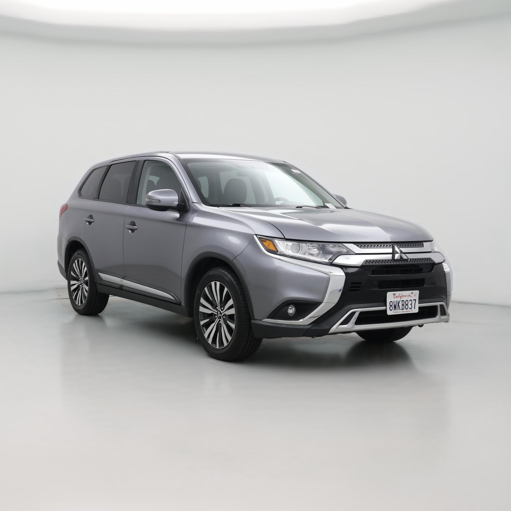 Thumbnail: 2019 Mitsubishi Outlander - 1