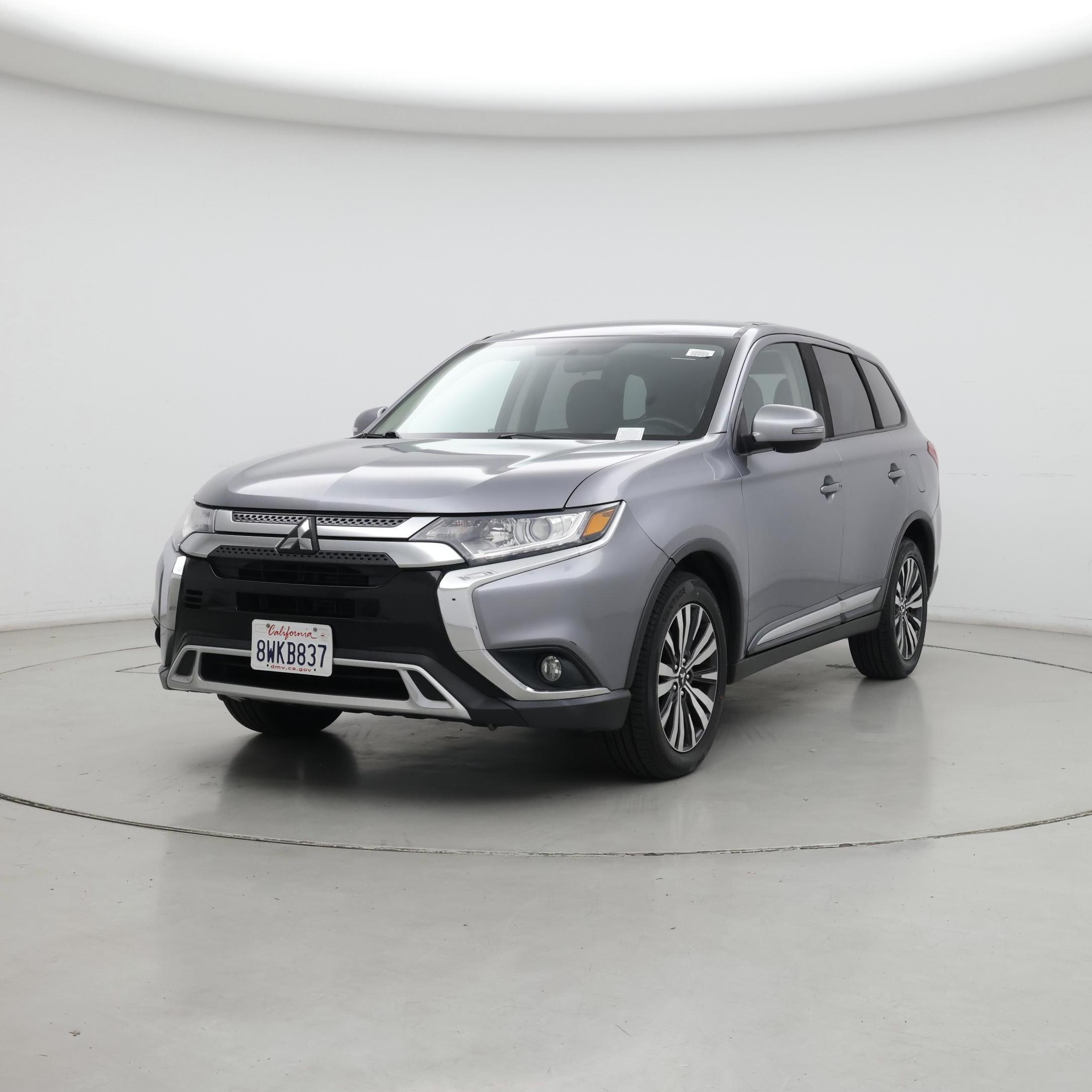 Thumbnail: 2019 Mitsubishi Outlander - 4