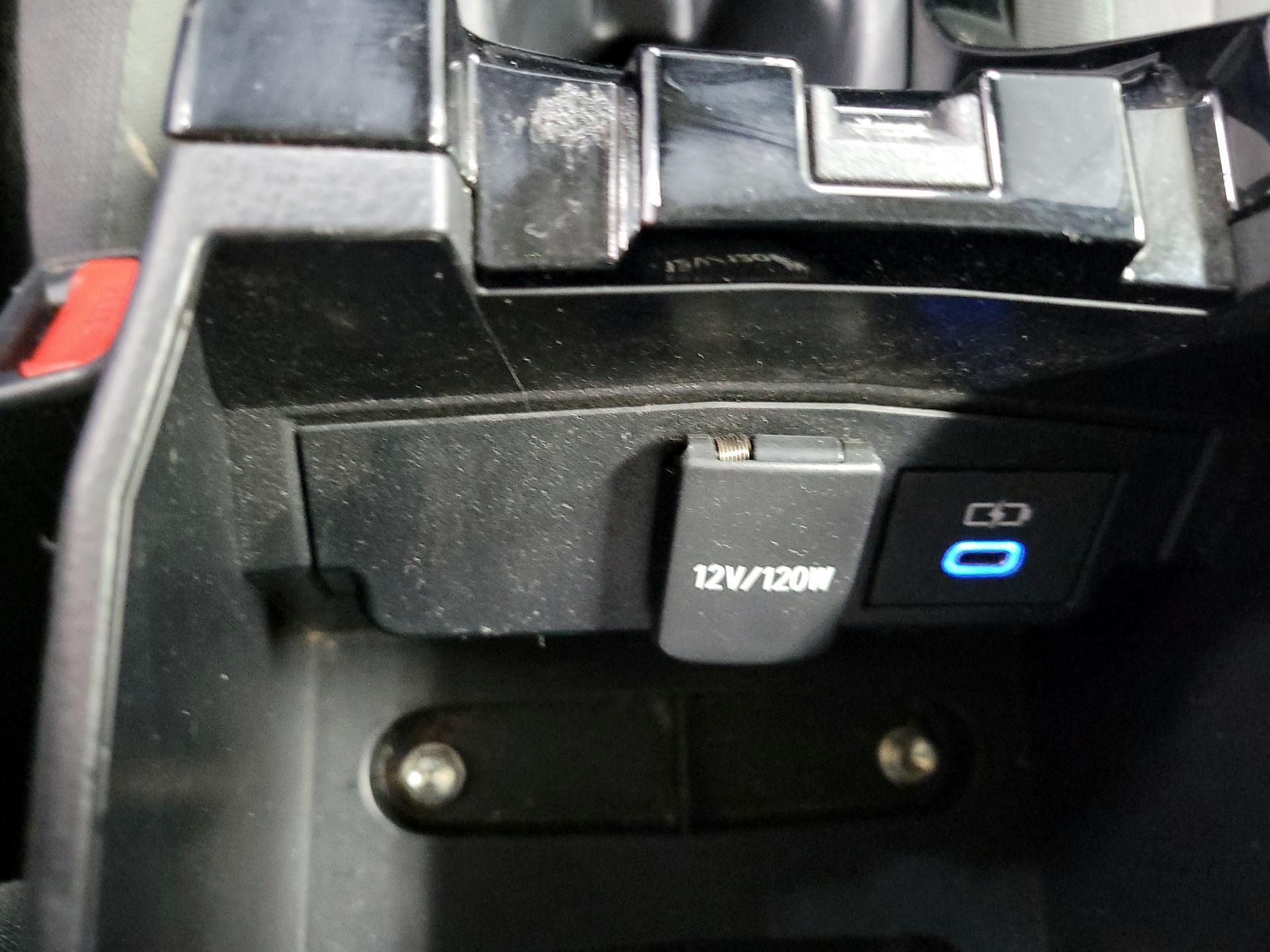 Thumbnail: 2022 Toyota Corolla - 18