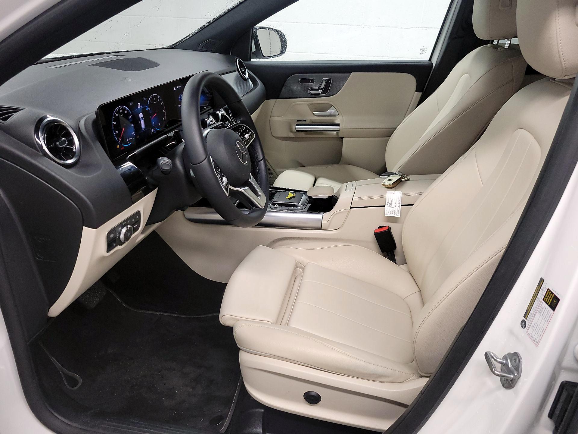 Thumbnail: 2022 Mercedes-Benz GLA - 11