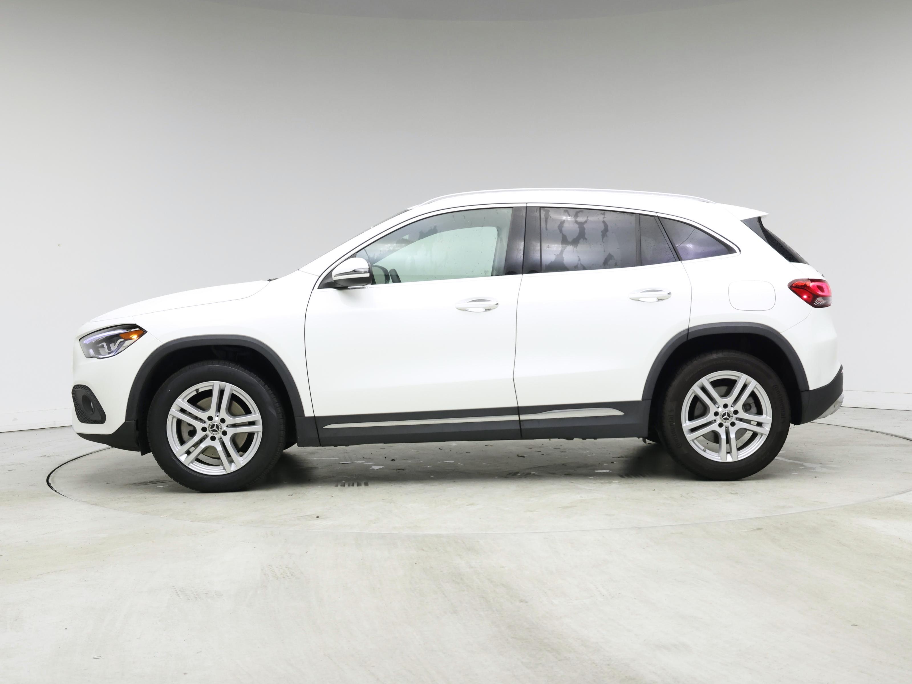 Thumbnail: 2022 Mercedes-Benz GLA - 3