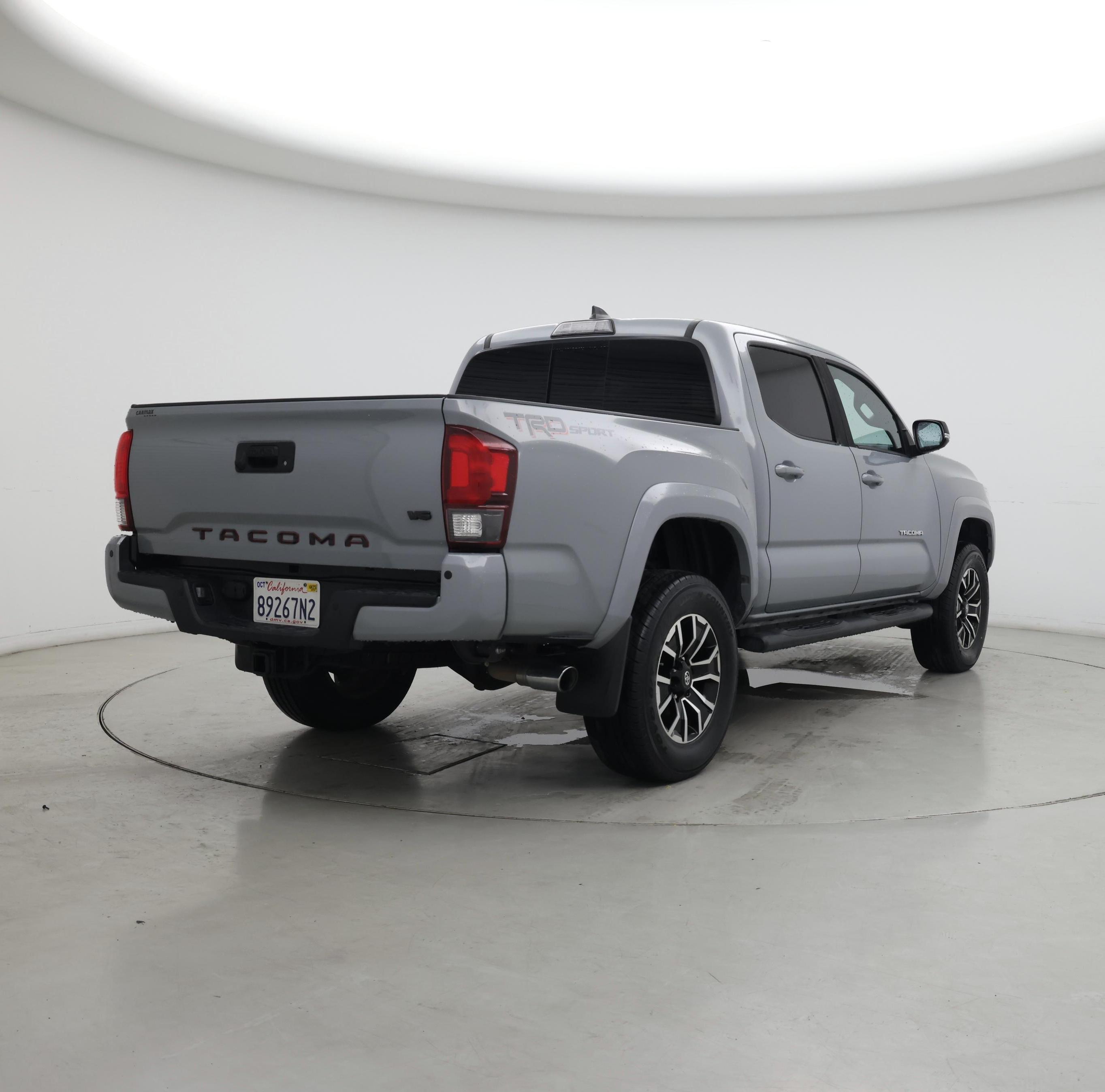 Thumbnail: 2019 Toyota Tacoma - 8