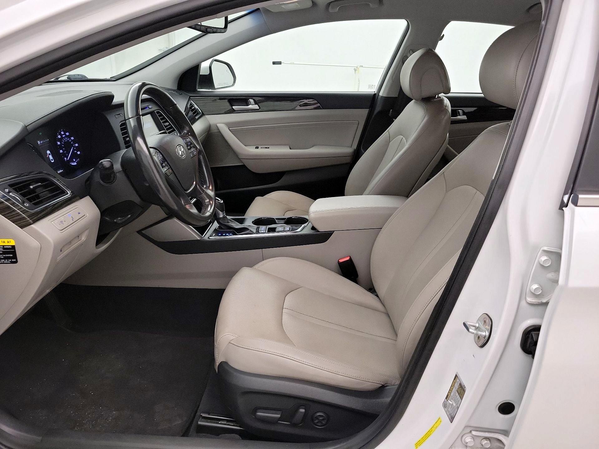 Thumbnail: 2017 Hyundai Sonata - 11