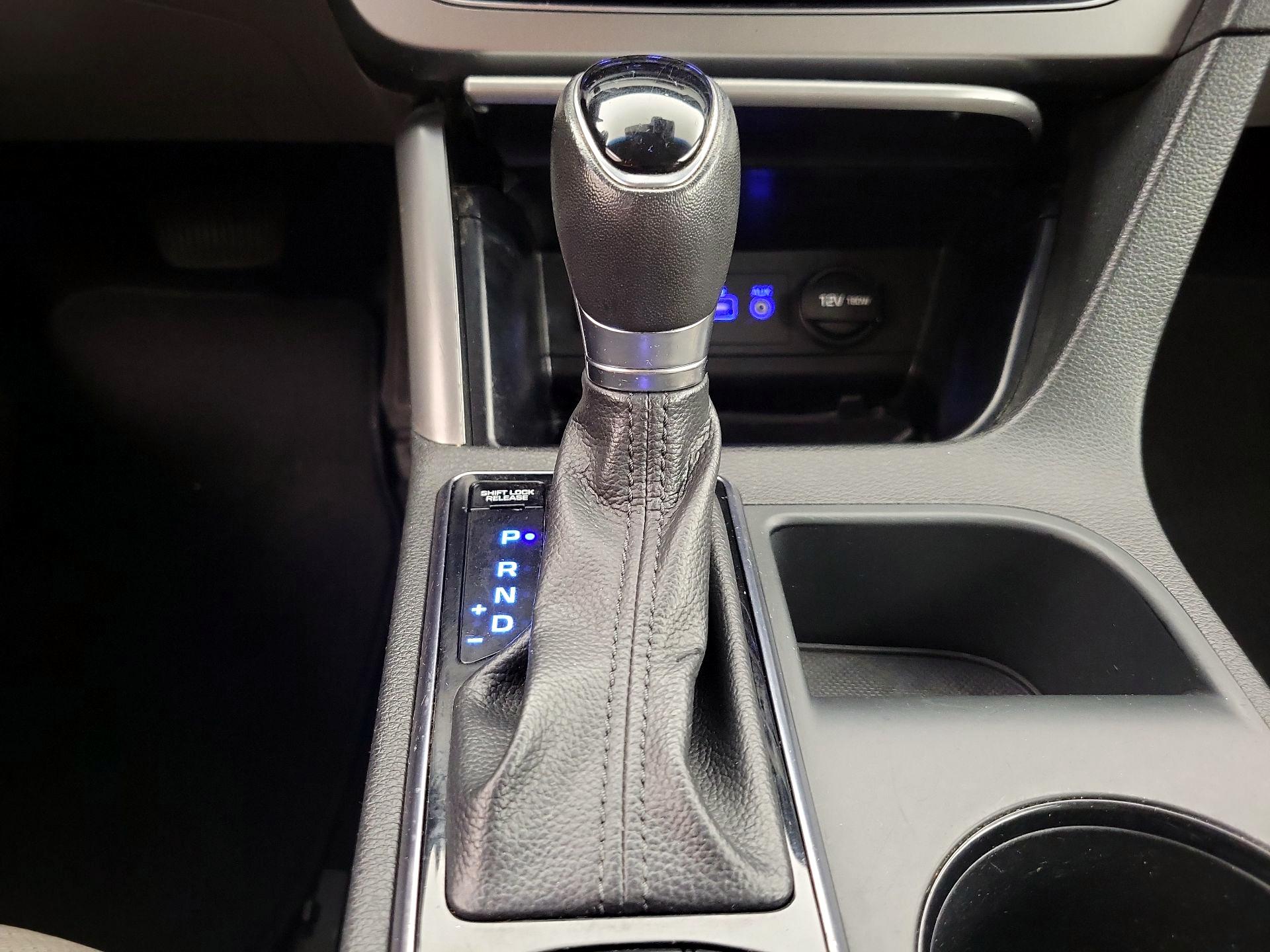 Thumbnail: 2017 Hyundai Sonata - 17