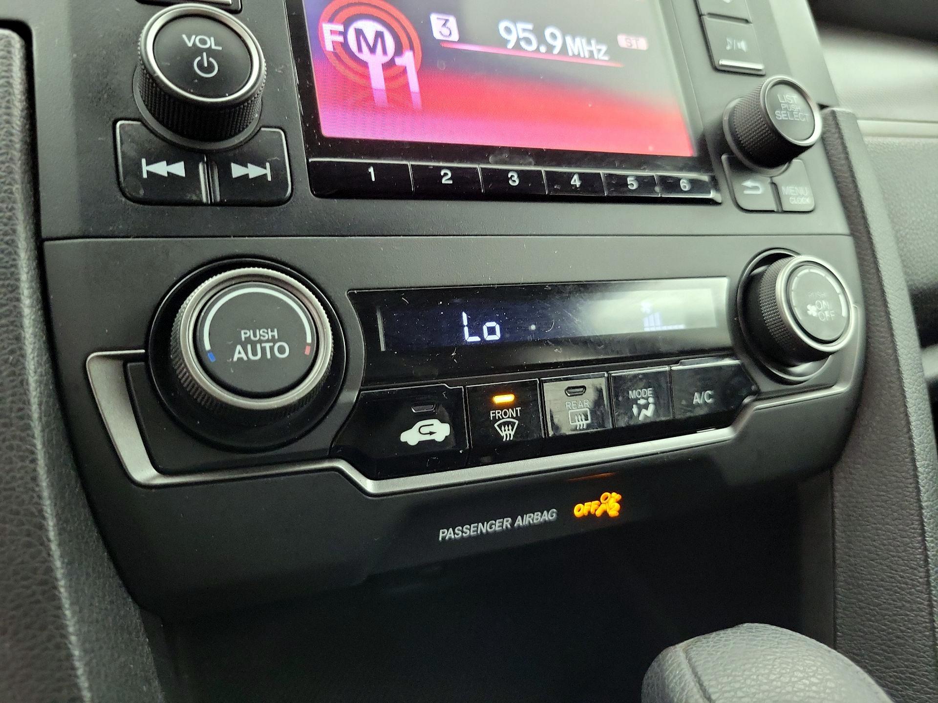 Thumbnail: 2017 Honda Civic - 16