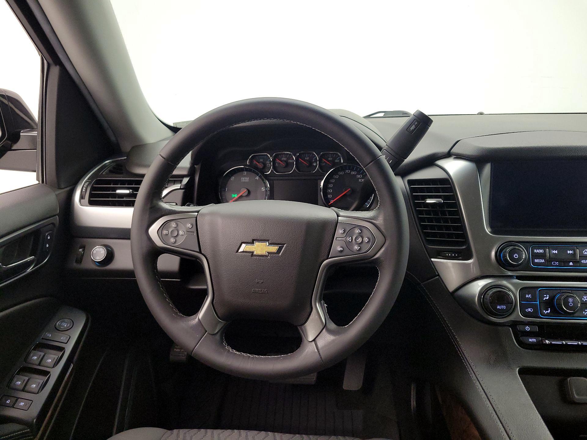 Thumbnail: 2018 Chevrolet Tahoe - 10