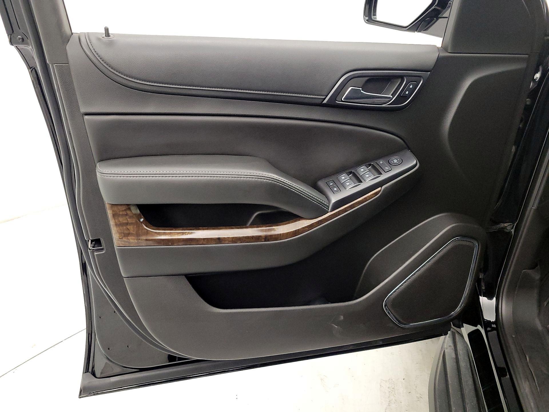 Thumbnail: 2018 Chevrolet Tahoe - 12