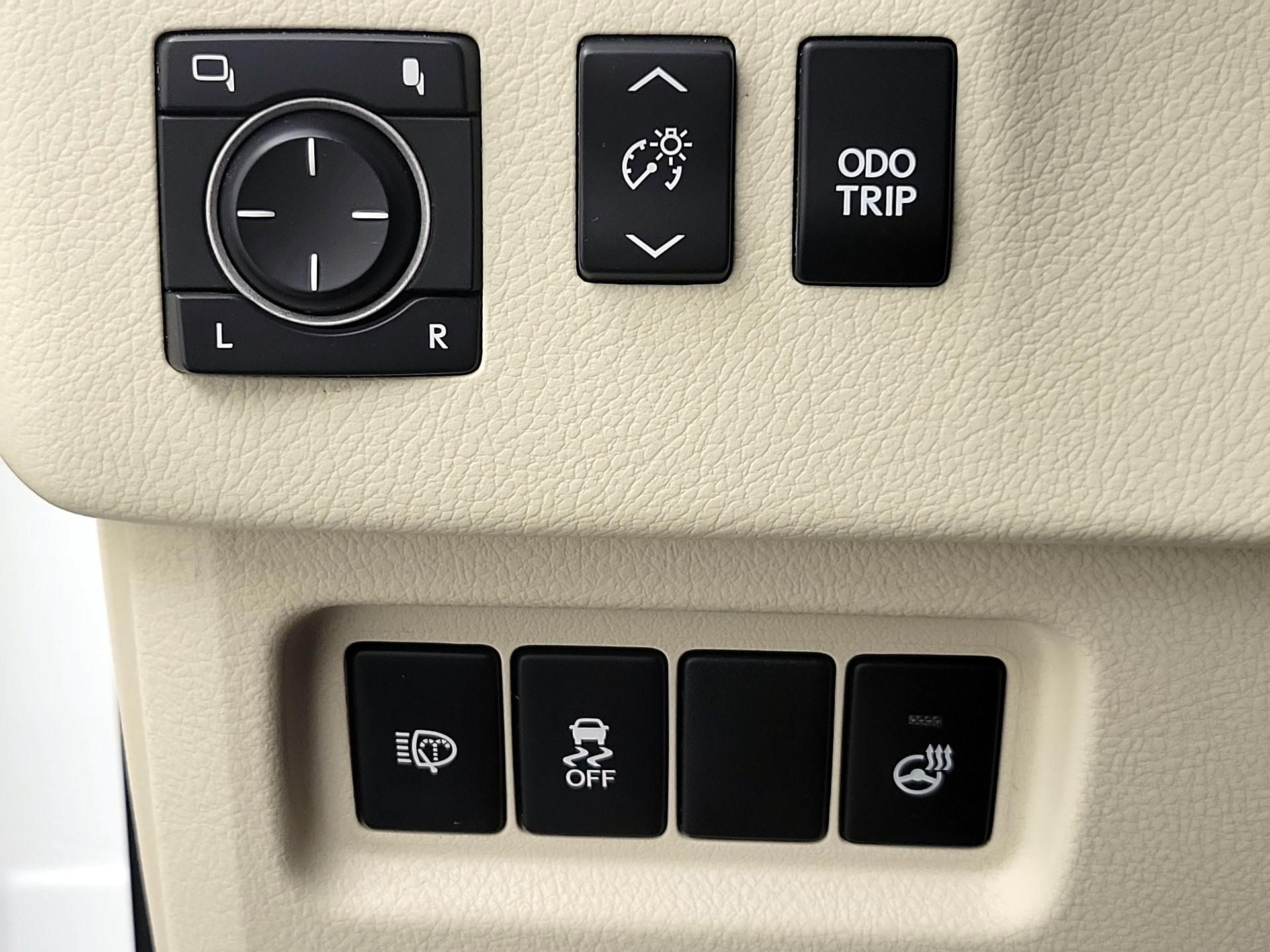 Thumbnail: 2014 Lexus GX - 13