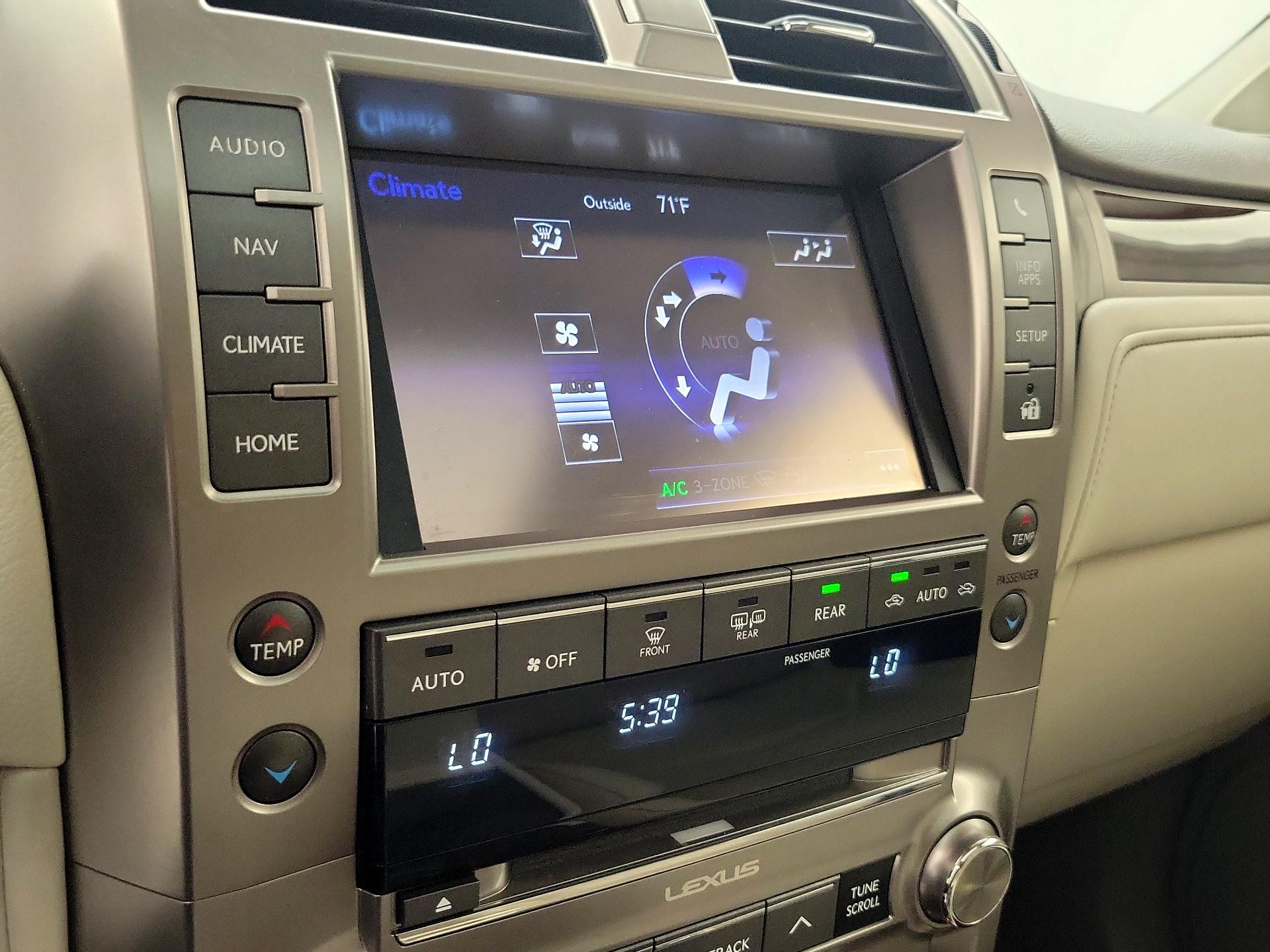 Thumbnail: 2014 Lexus GX - 17