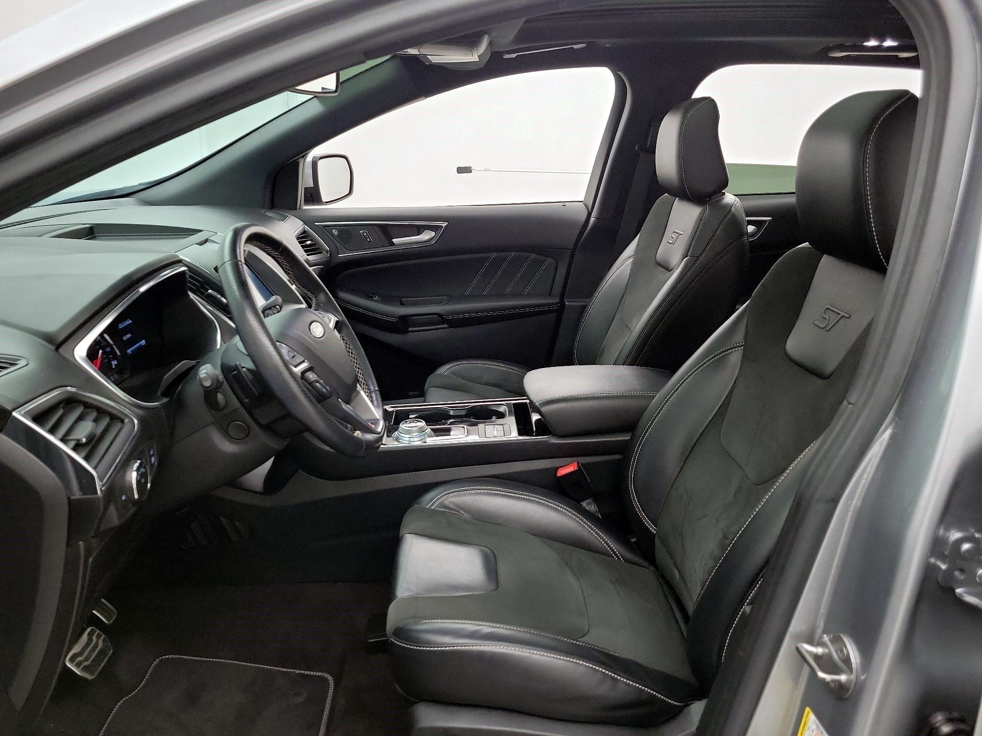 Thumbnail: 2020 Ford Edge - 11