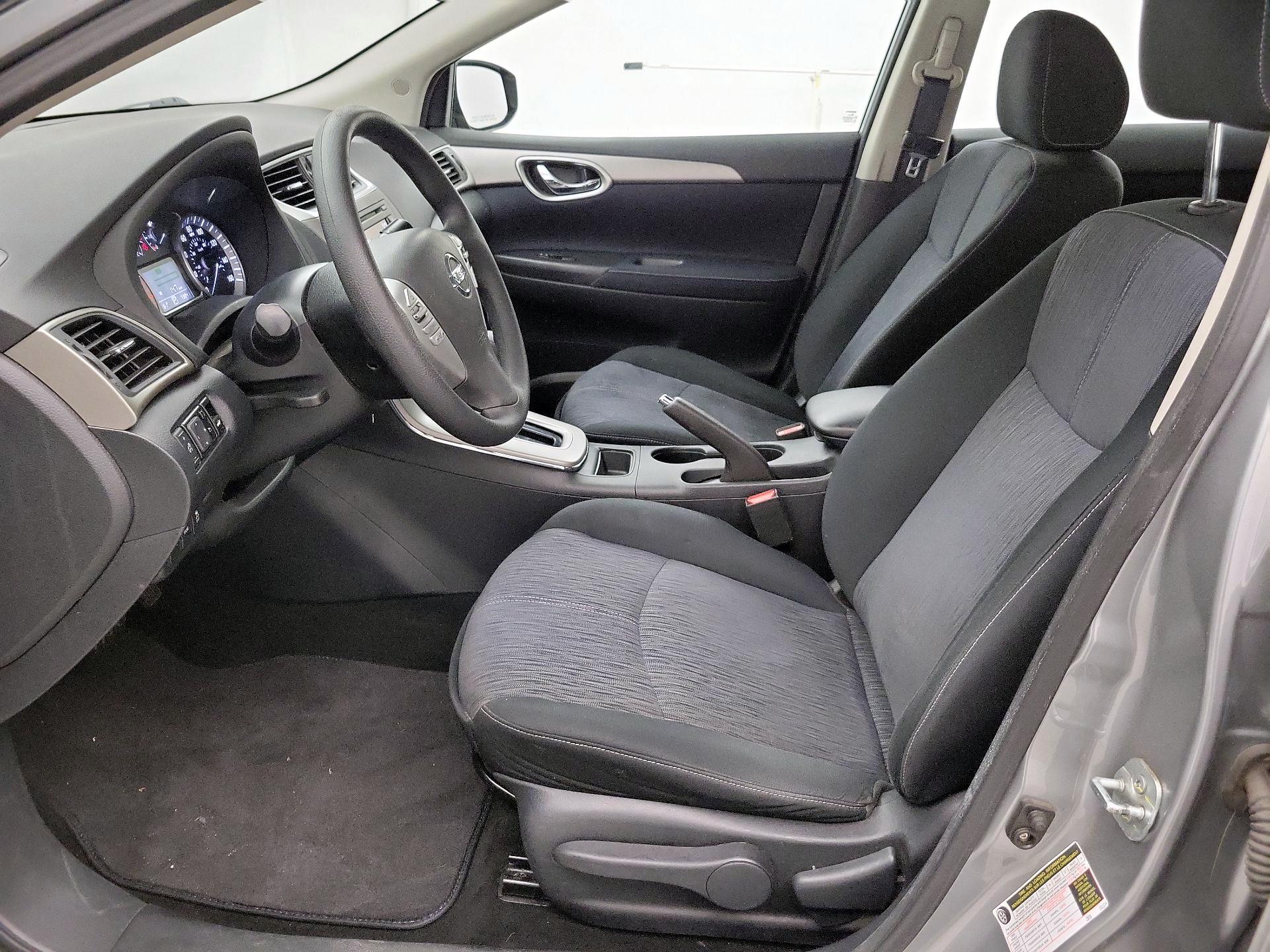 Thumbnail: 2014 Nissan Sentra - 11