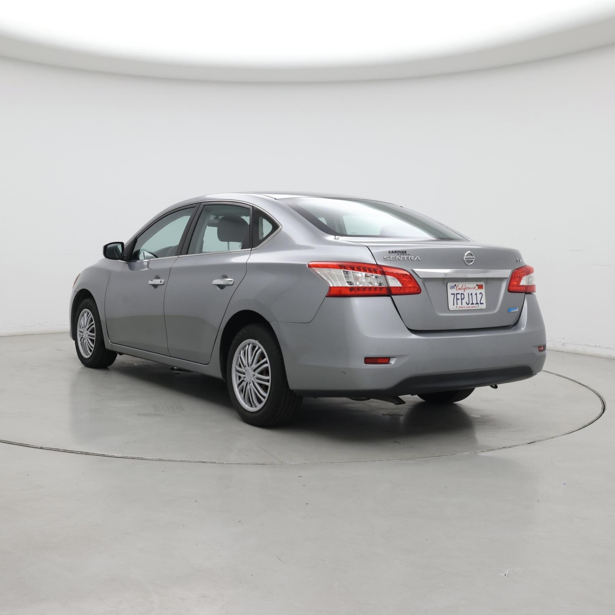 Thumbnail: 2014 Nissan Sentra - 2