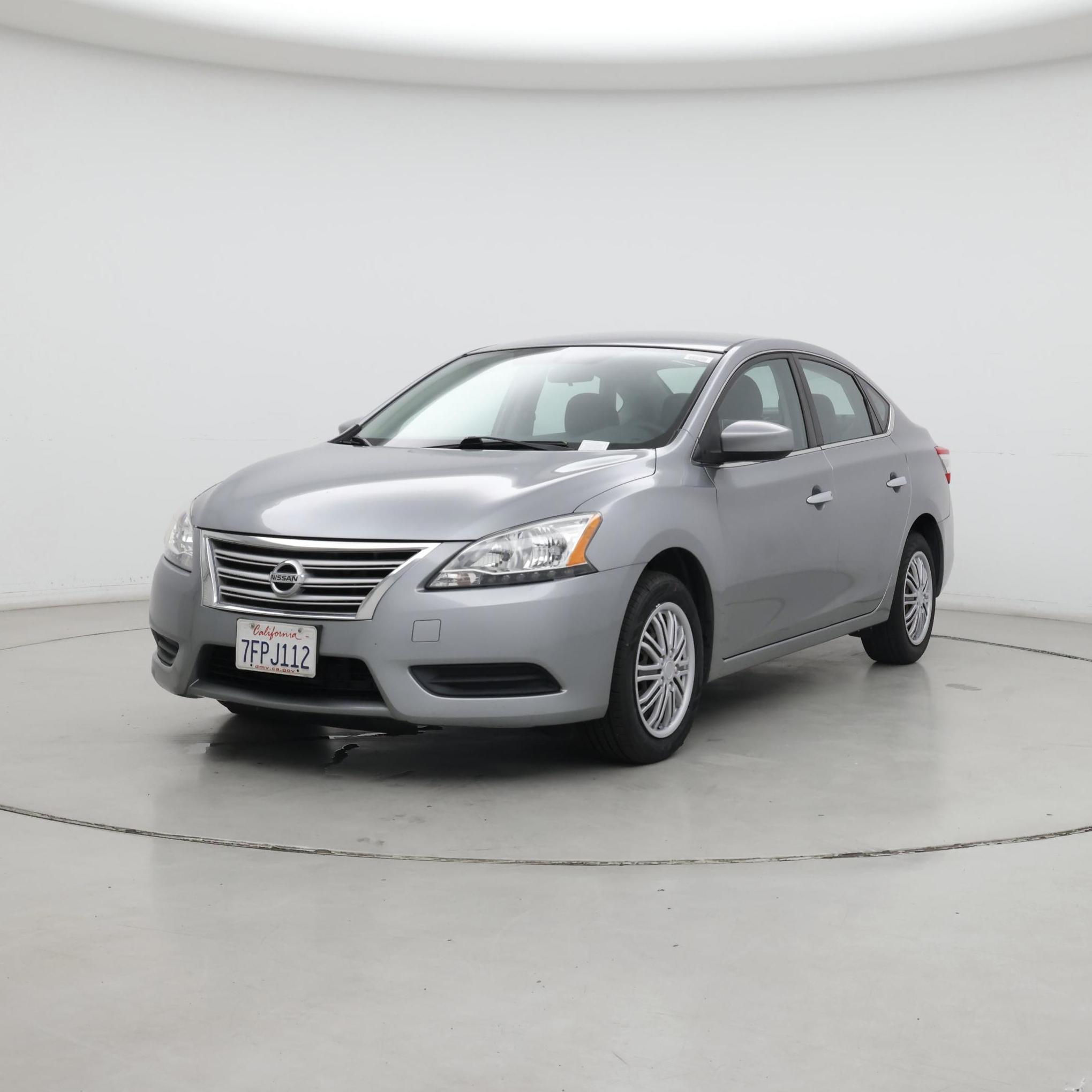 Thumbnail: 2014 Nissan Sentra - 4