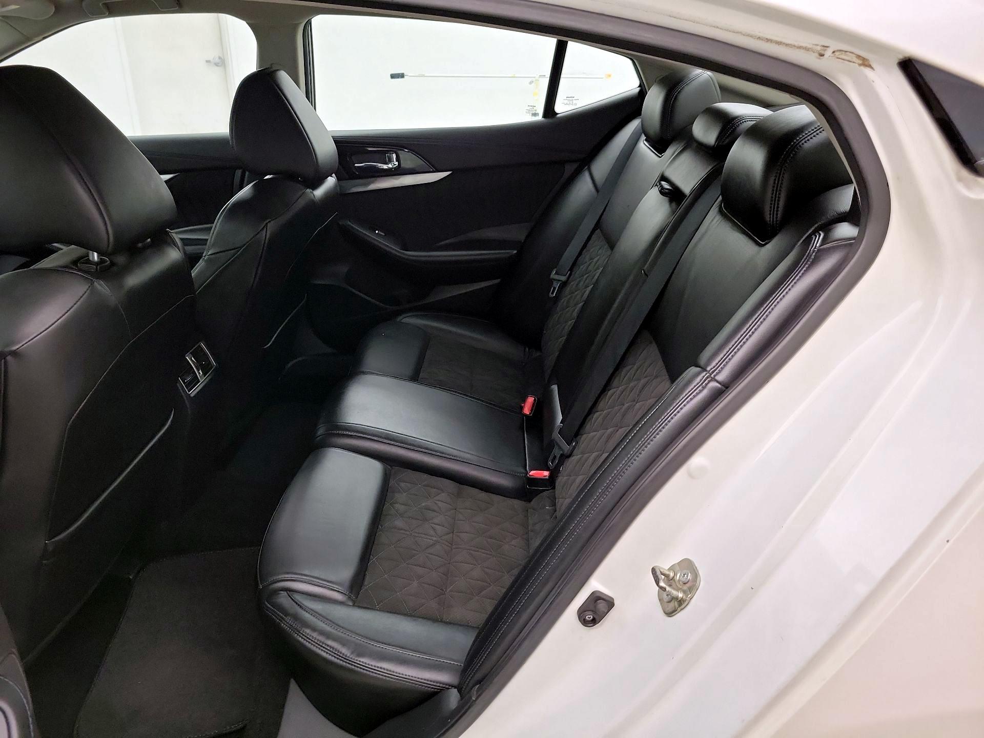 Thumbnail: 2016 Nissan Maxima - 20