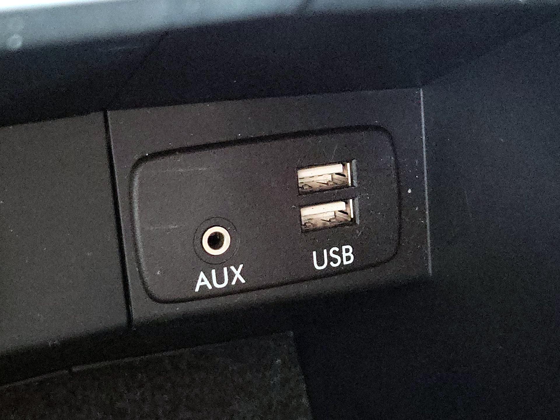 Thumbnail: 2017 Subaru Forester - 18