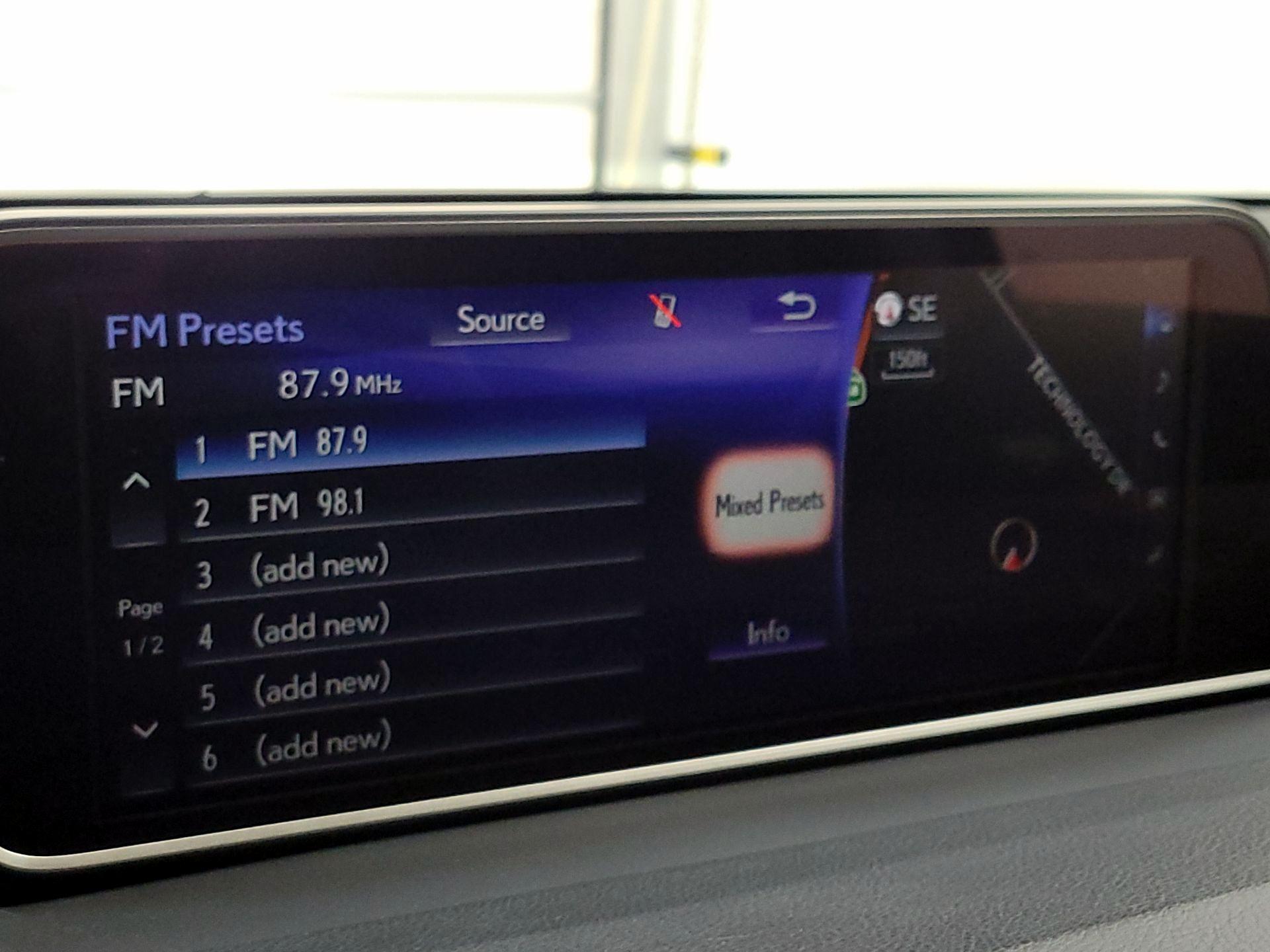 Thumbnail: 2017 Lexus RX - 16