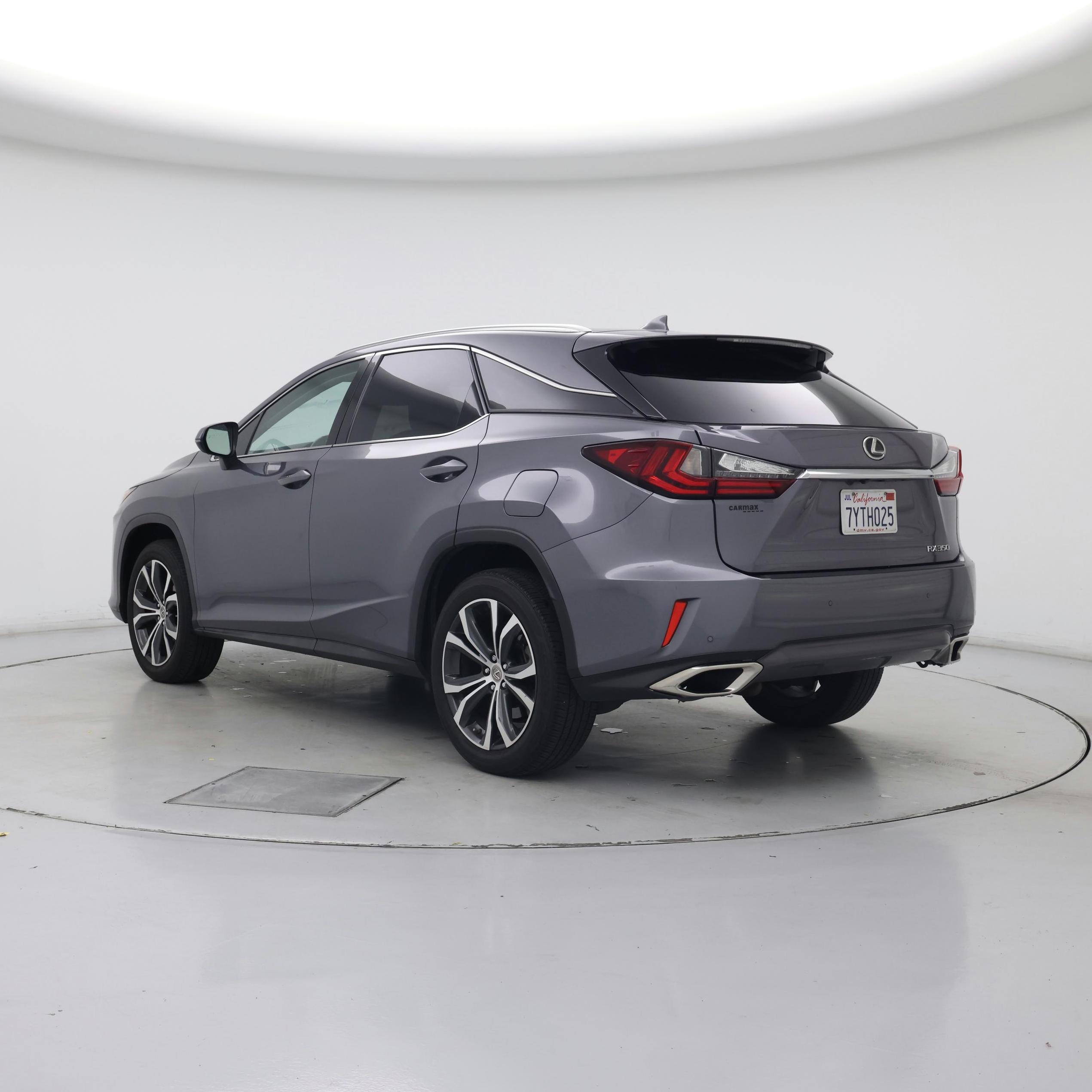 Thumbnail: 2017 Lexus RX - 2