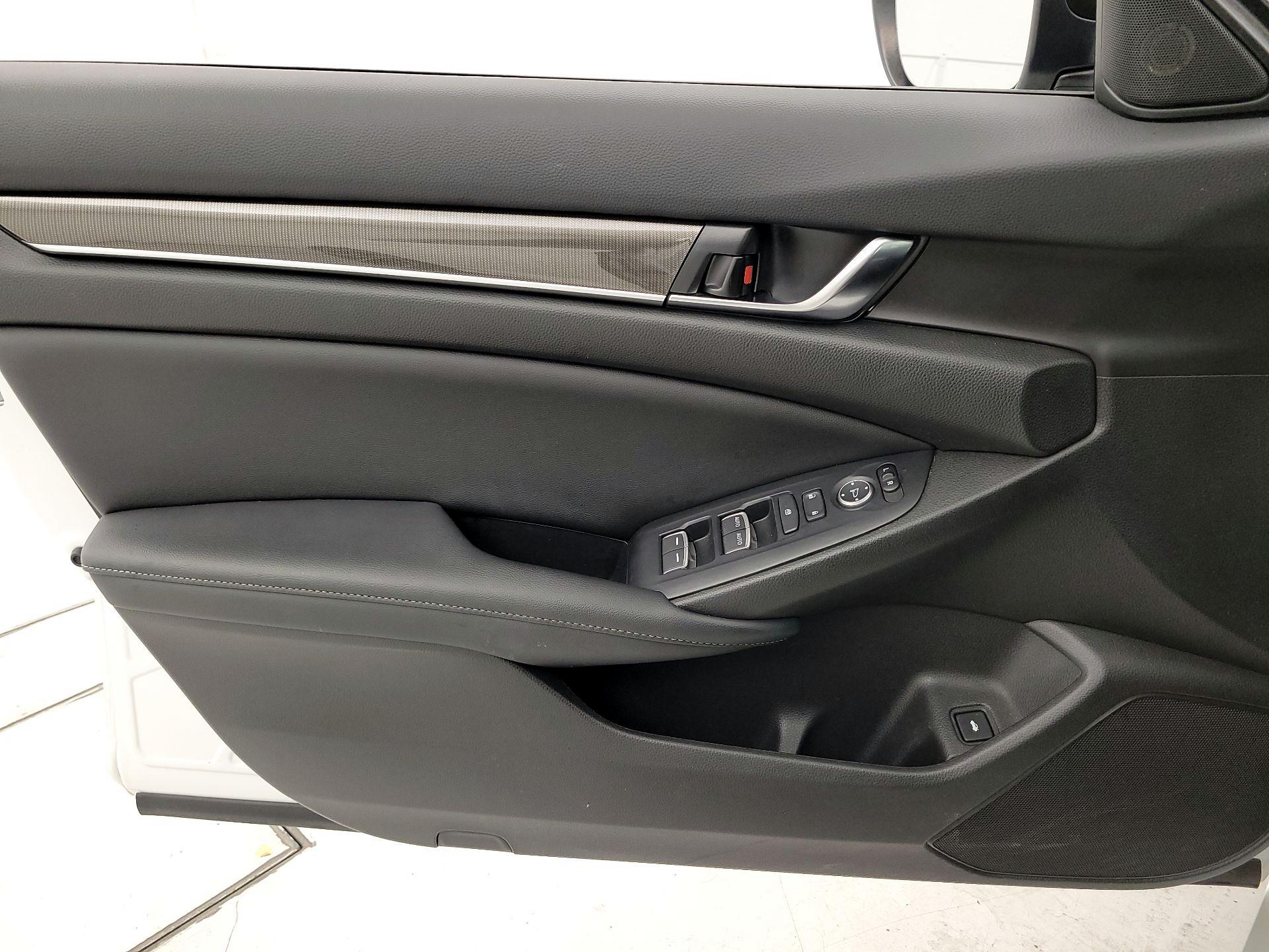 Thumbnail: 2022 Honda Accord - 12