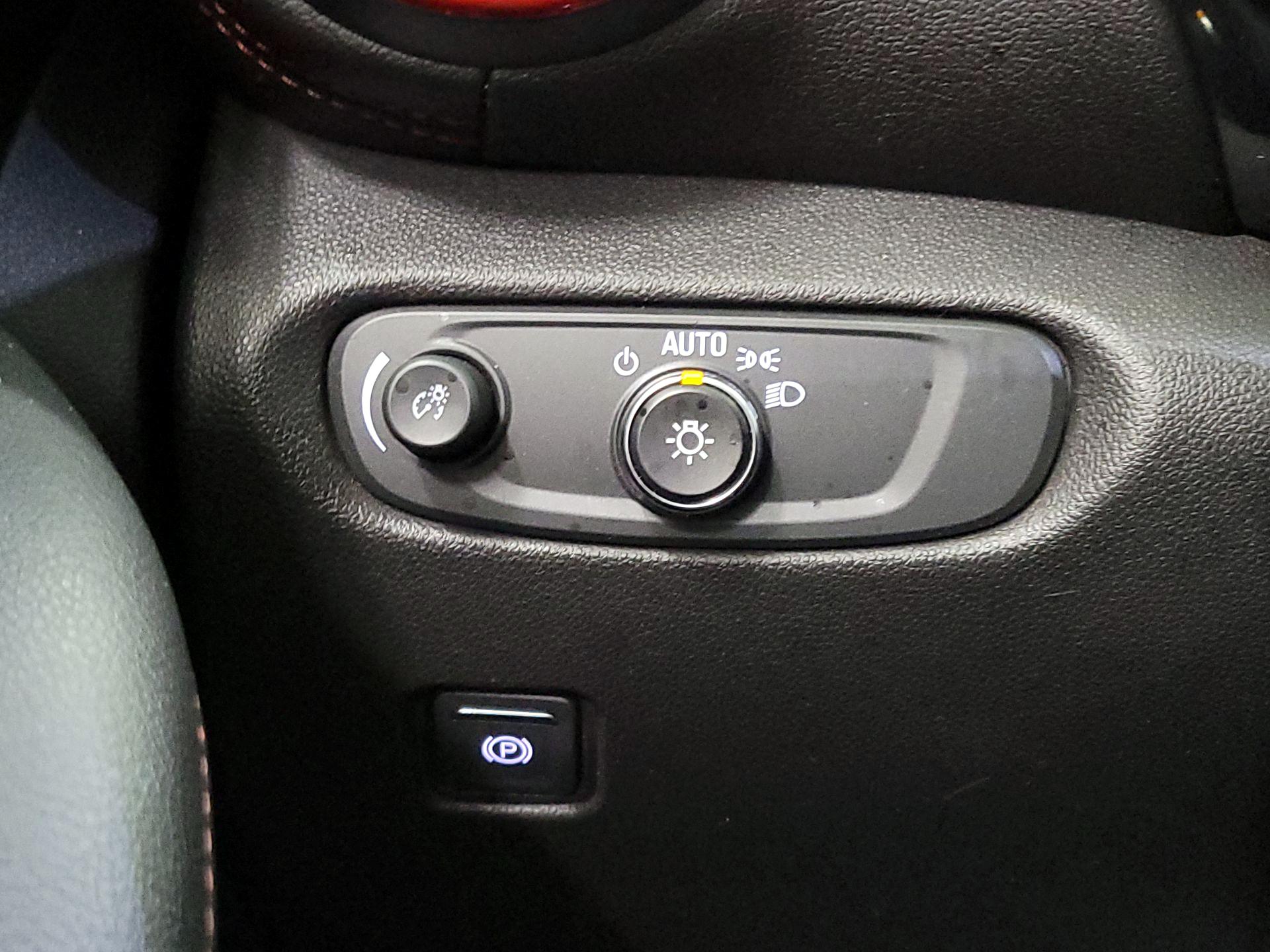 Thumbnail: 2021 Chevrolet Blazer - 13