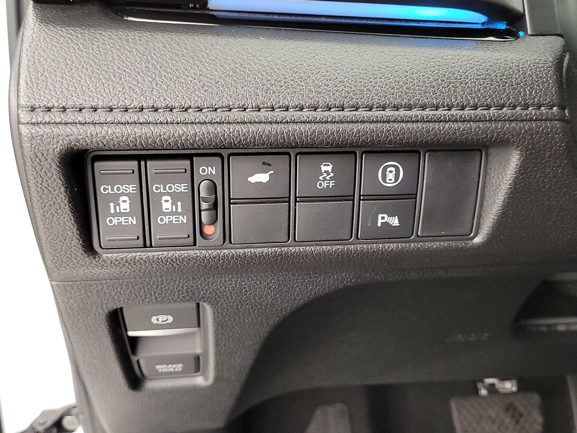 Thumbnail: 2024 Honda Odyssey - 13