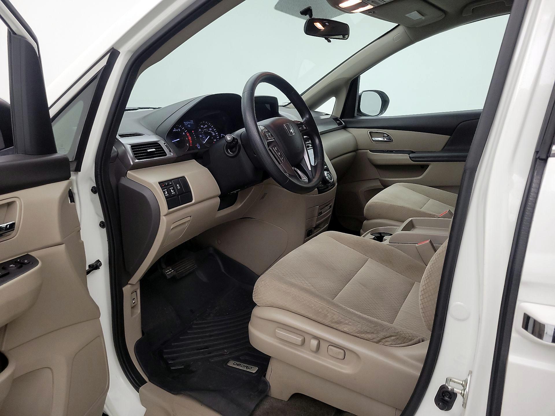 Thumbnail: 2017 Honda Odyssey - 11