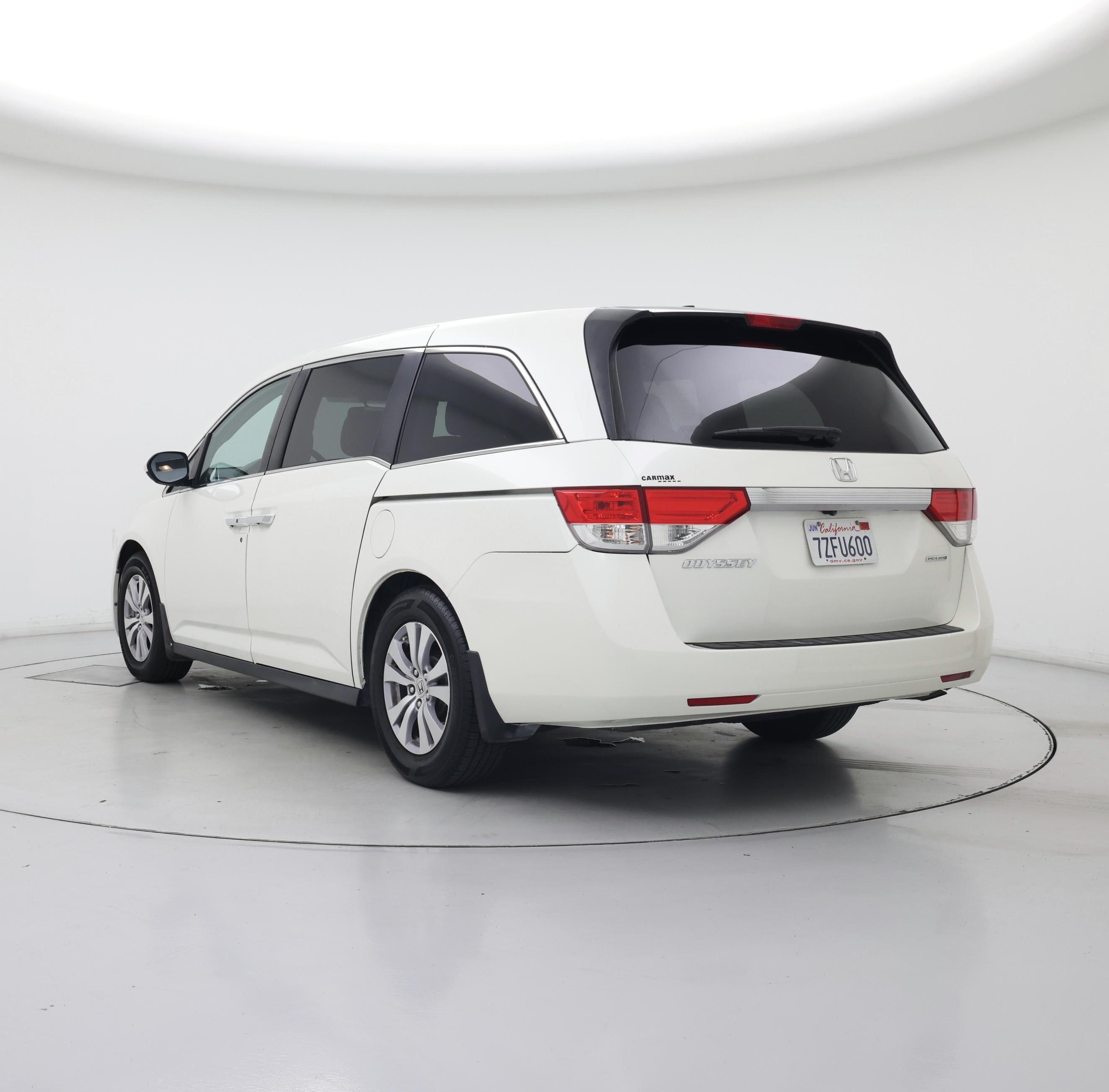 Thumbnail: 2017 Honda Odyssey - 2