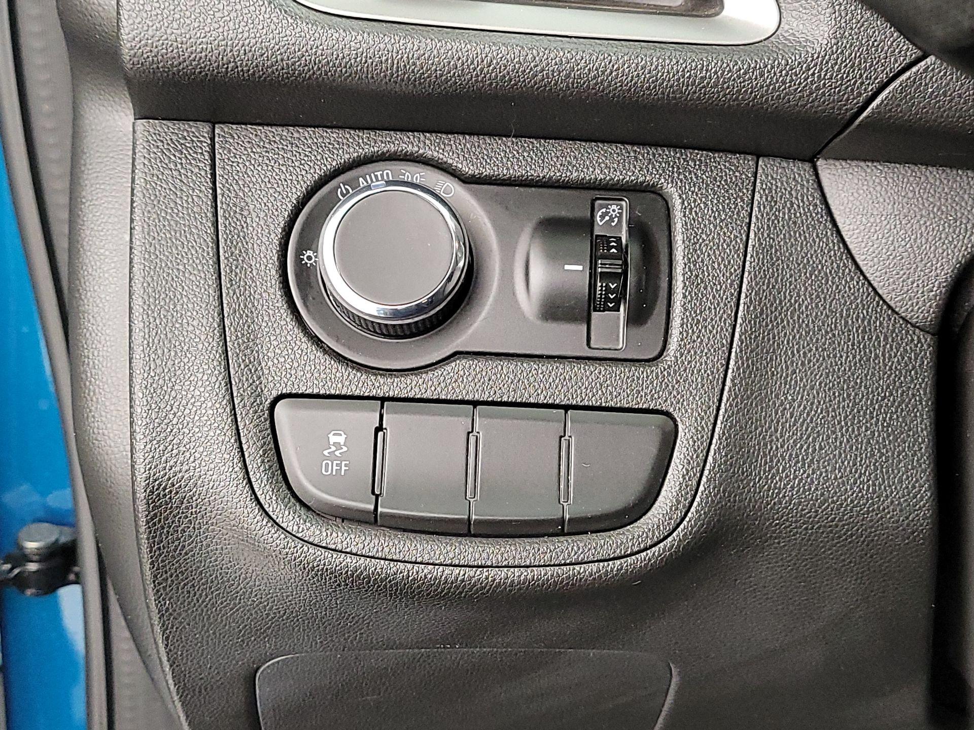 Thumbnail: 2020 Chevrolet Spark - 13