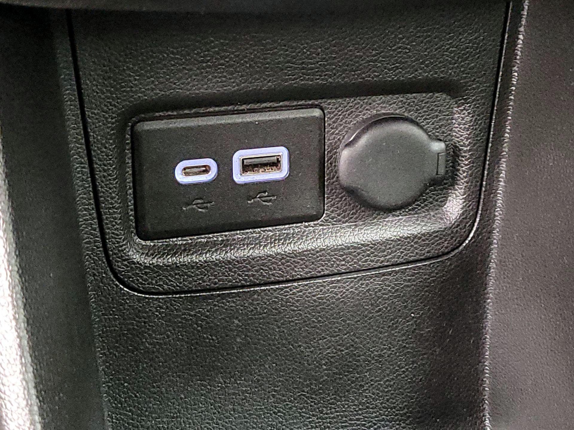 Thumbnail: 2020 Chevrolet Spark - 18