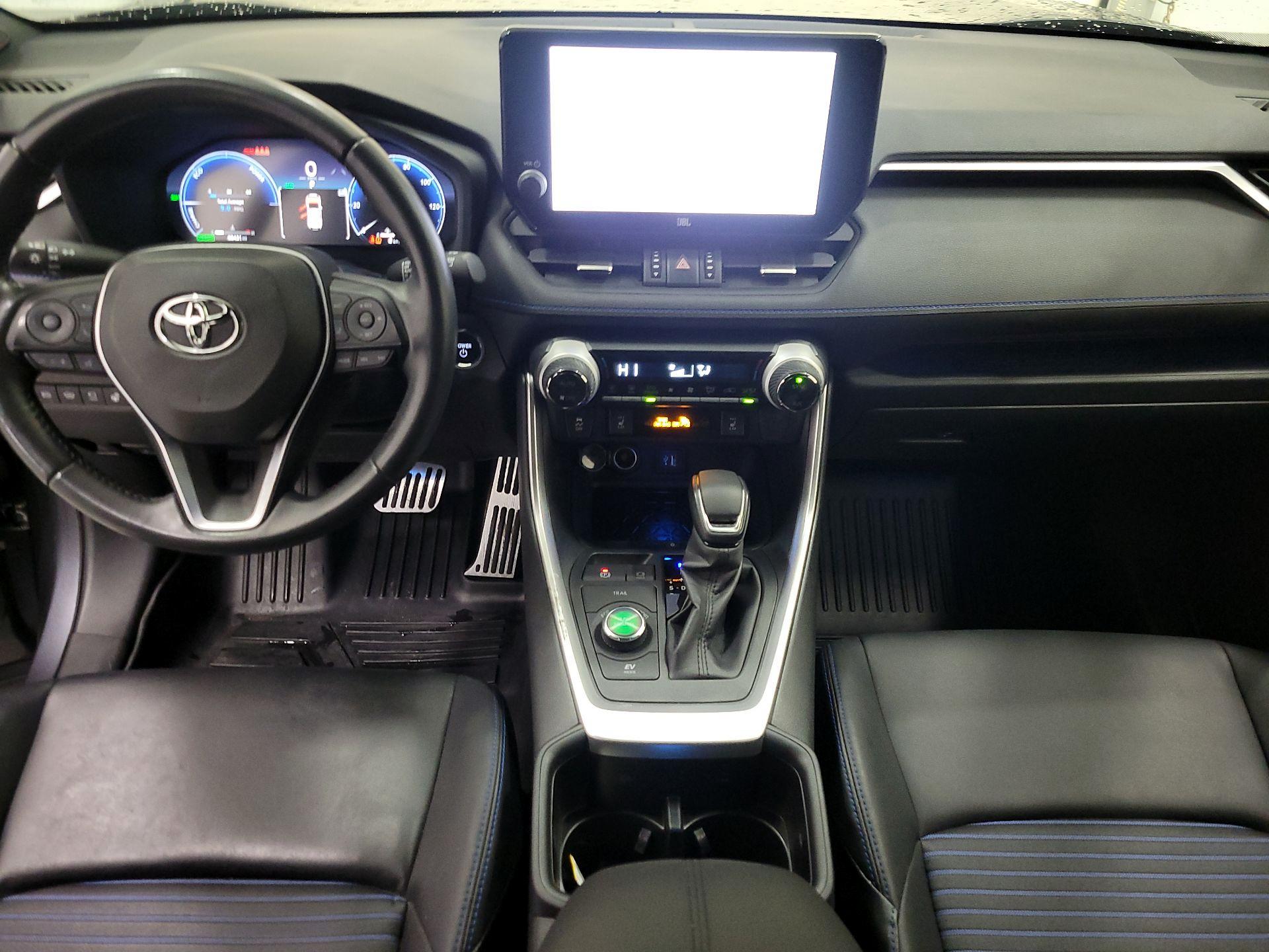 Thumbnail: 2023 Toyota RAV4 - 9