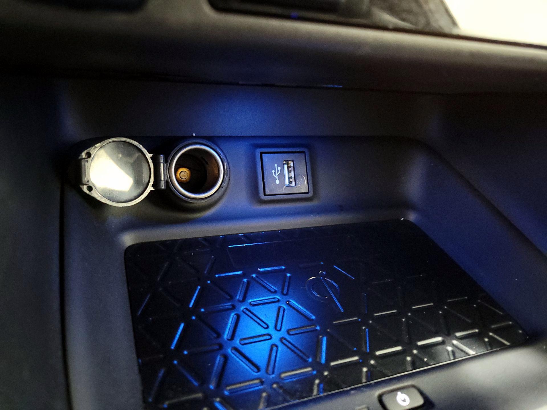 Thumbnail: 2023 Toyota RAV4 - 18