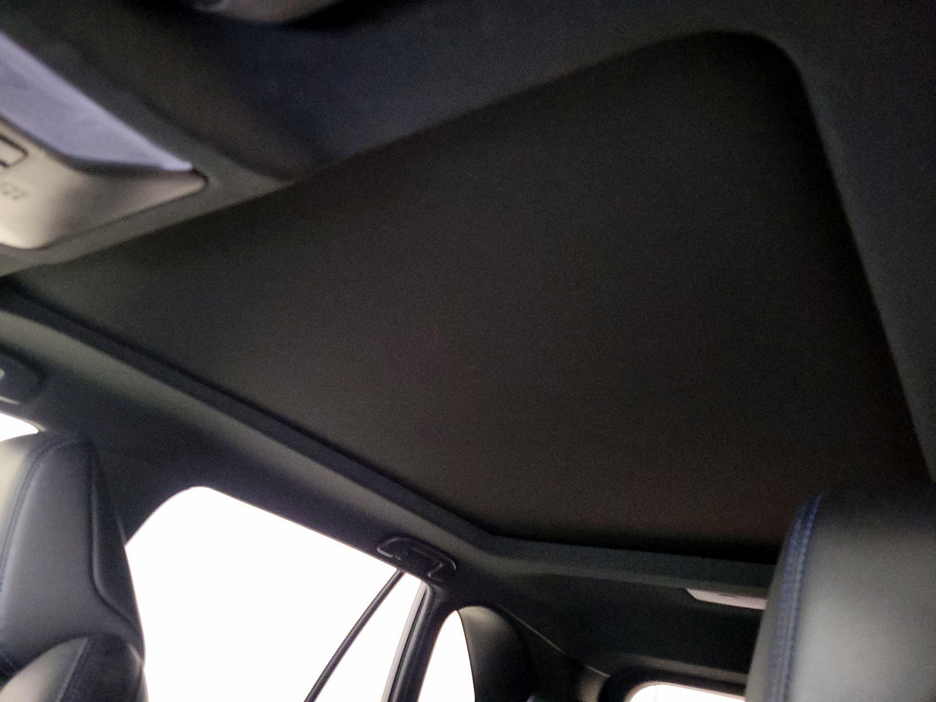 Thumbnail: 2023 Toyota RAV4 - 19