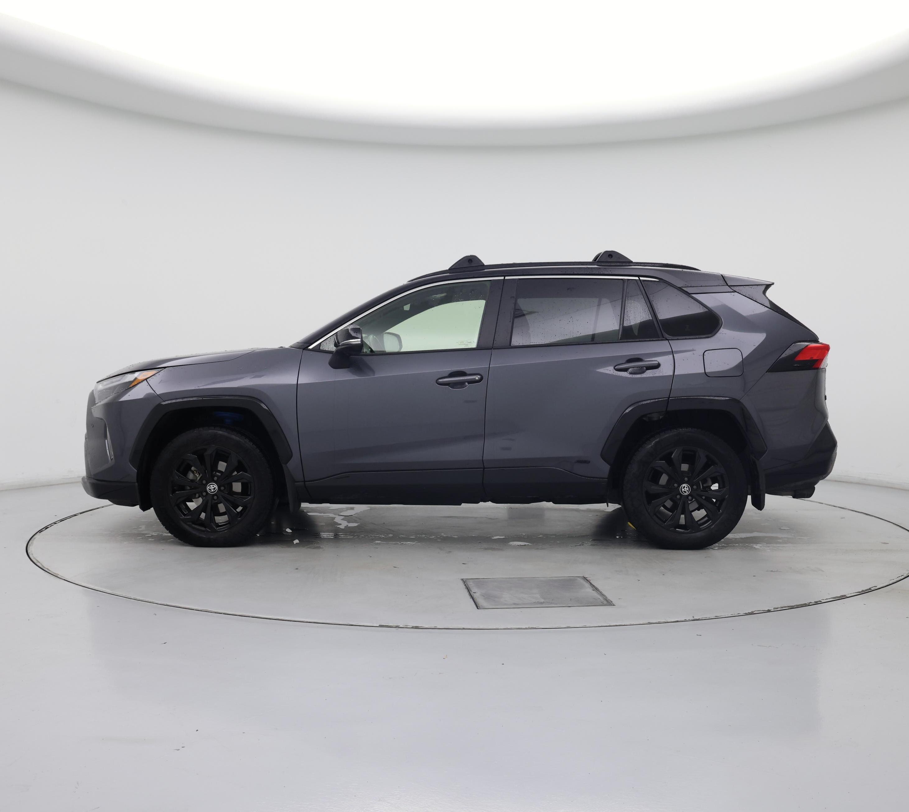 Thumbnail: 2023 Toyota RAV4 - 3