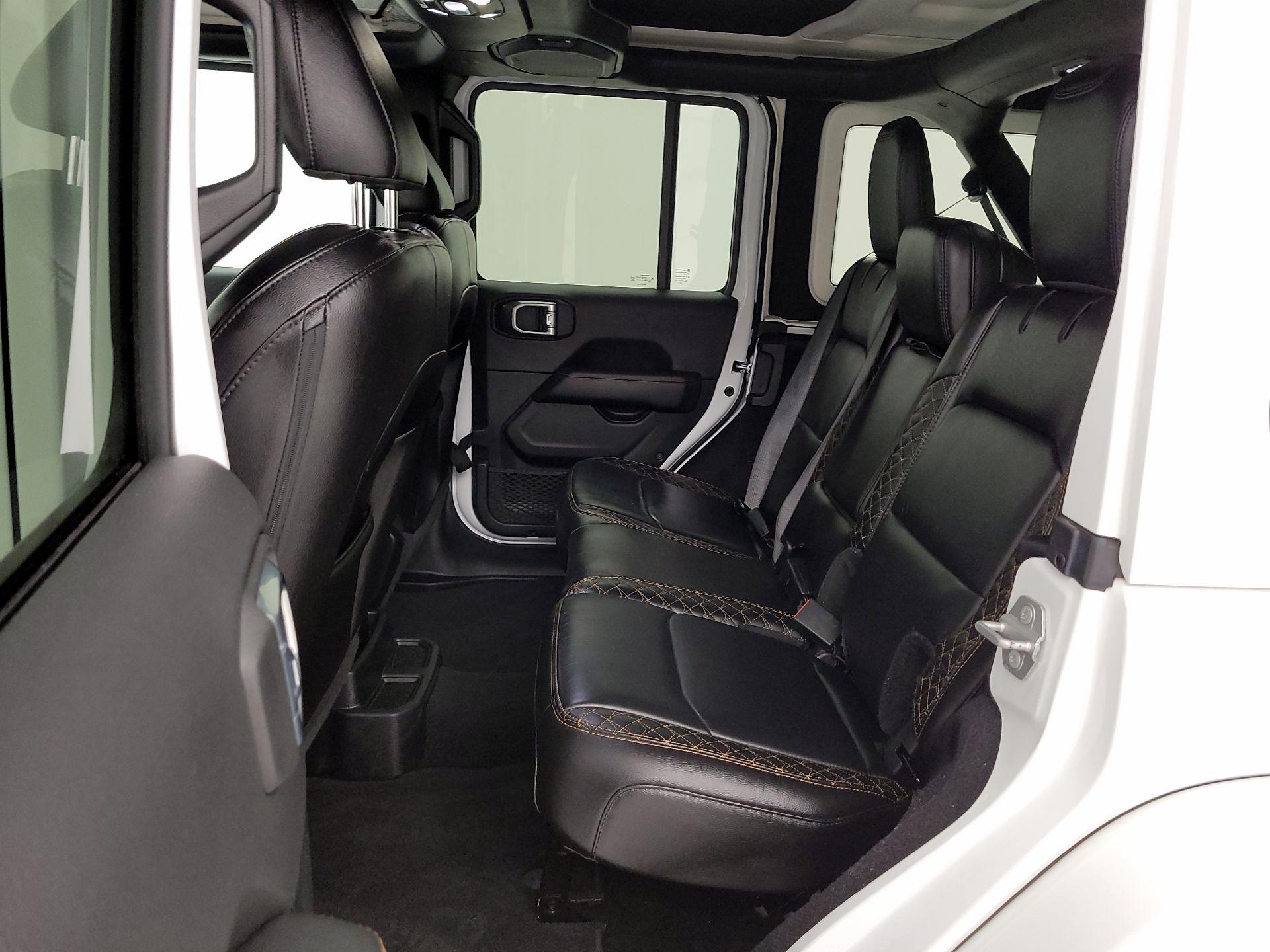 Thumbnail: 2021 Jeep Wrangler - 20