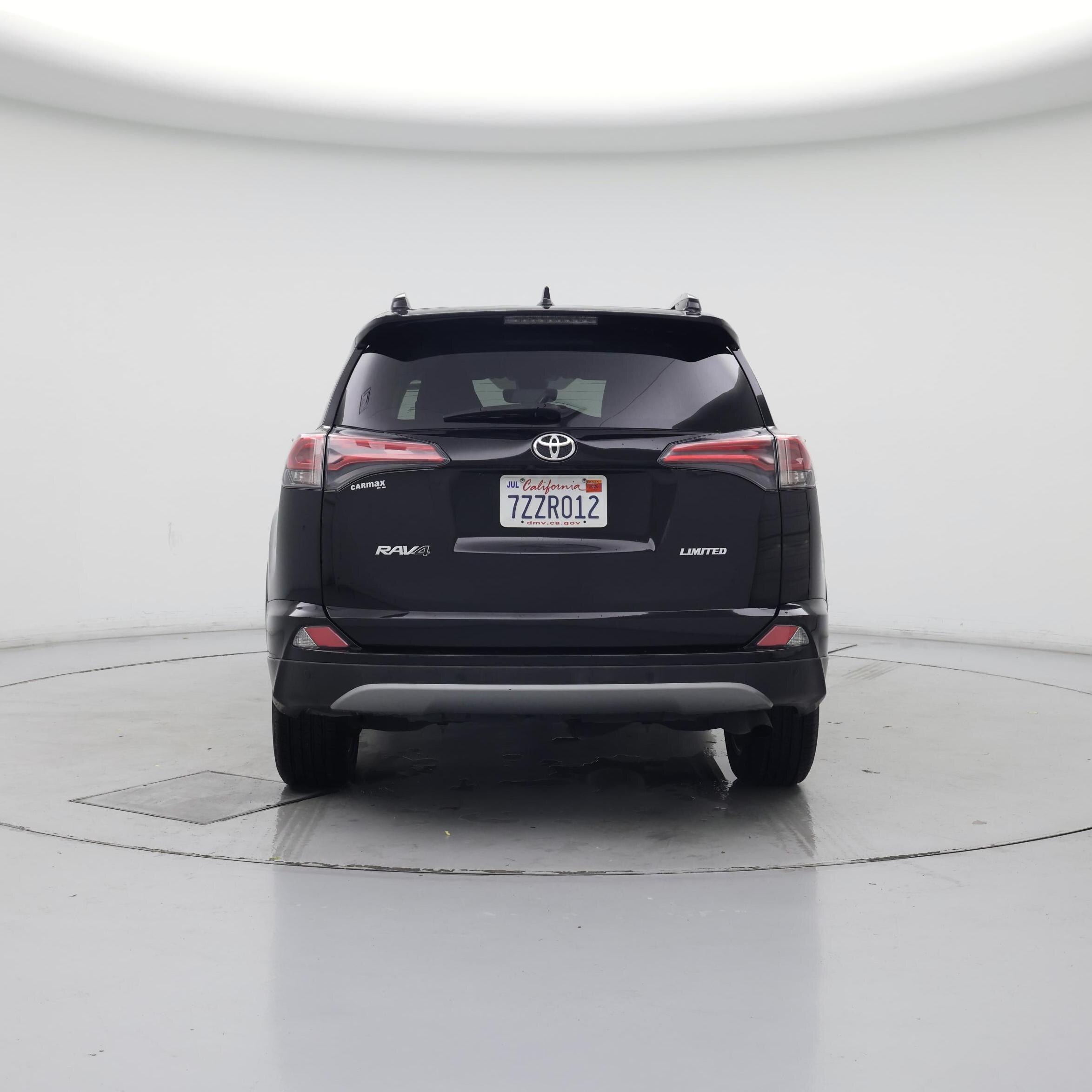 Thumbnail: 2017 Toyota RAV4 - 6