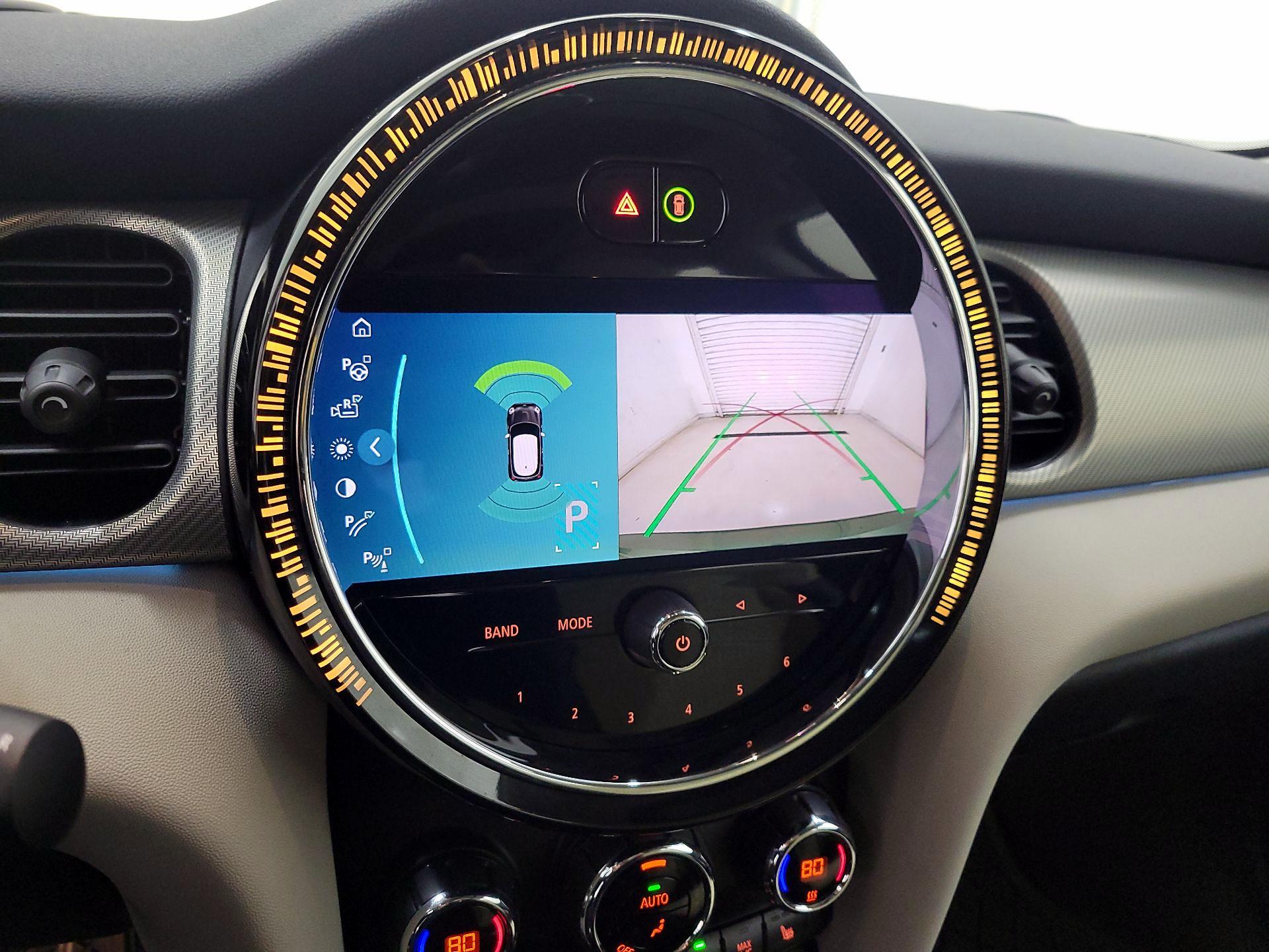 Thumbnail: 2022 MINI Cooper Hardtop - 15