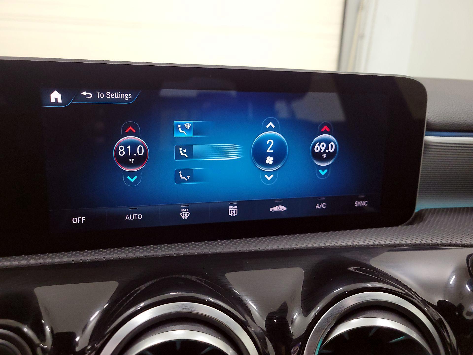 Thumbnail: 2019 Mercedes-Benz A-Class - 16