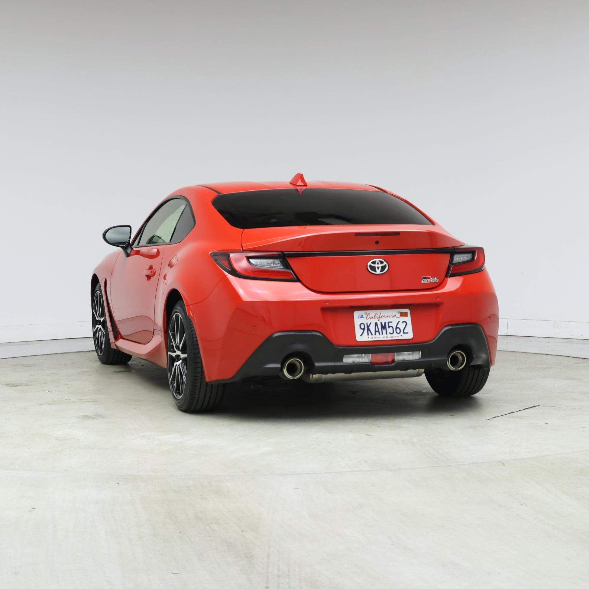 Thumbnail: 2023 Toyota GR86 - 6