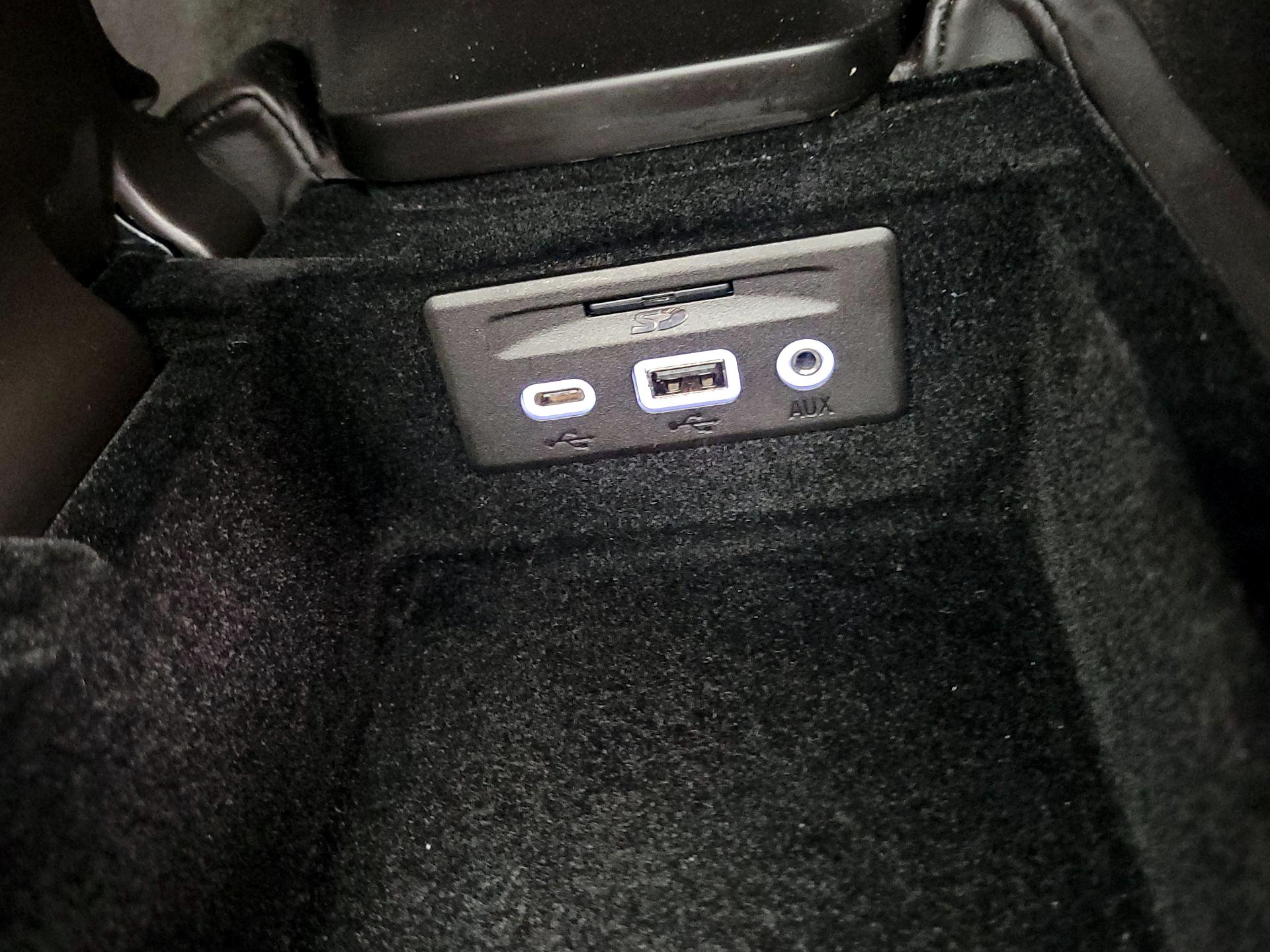 Thumbnail: 2020 Chevrolet Corvette - 19