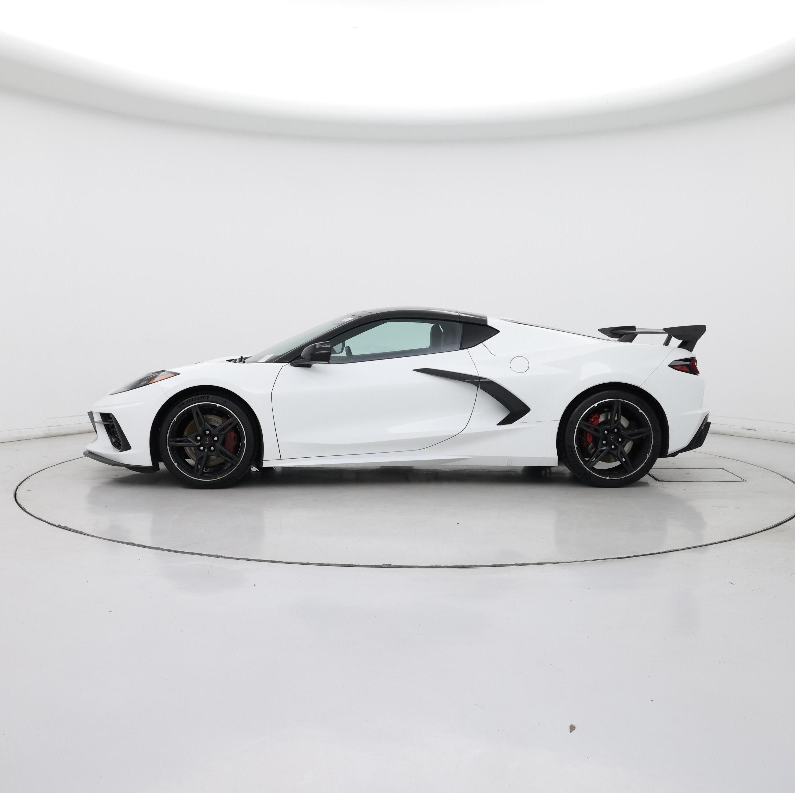 Thumbnail: 2020 Chevrolet Corvette - 3