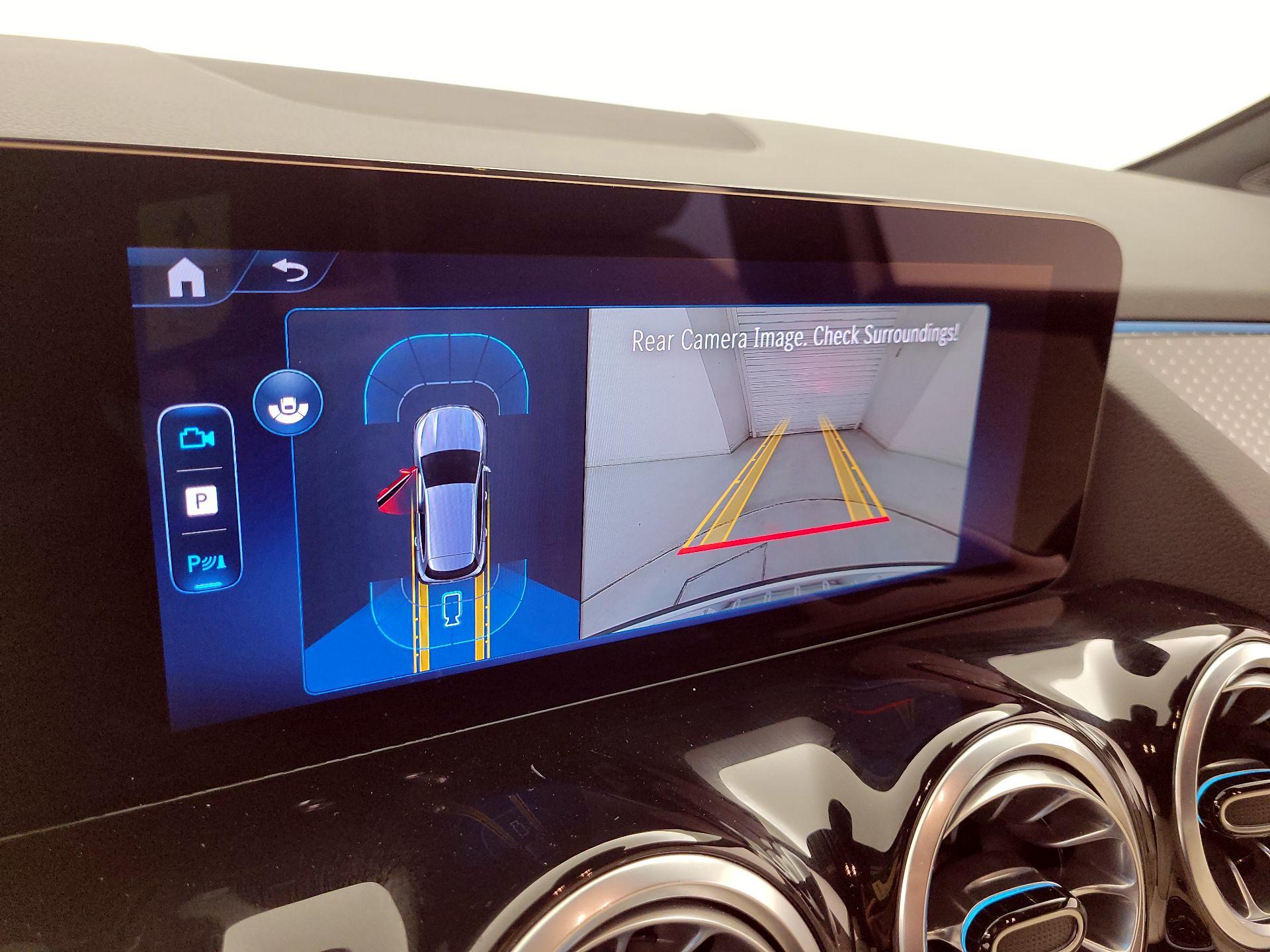 Thumbnail: 2025 Mercedes-Benz GLA - 15