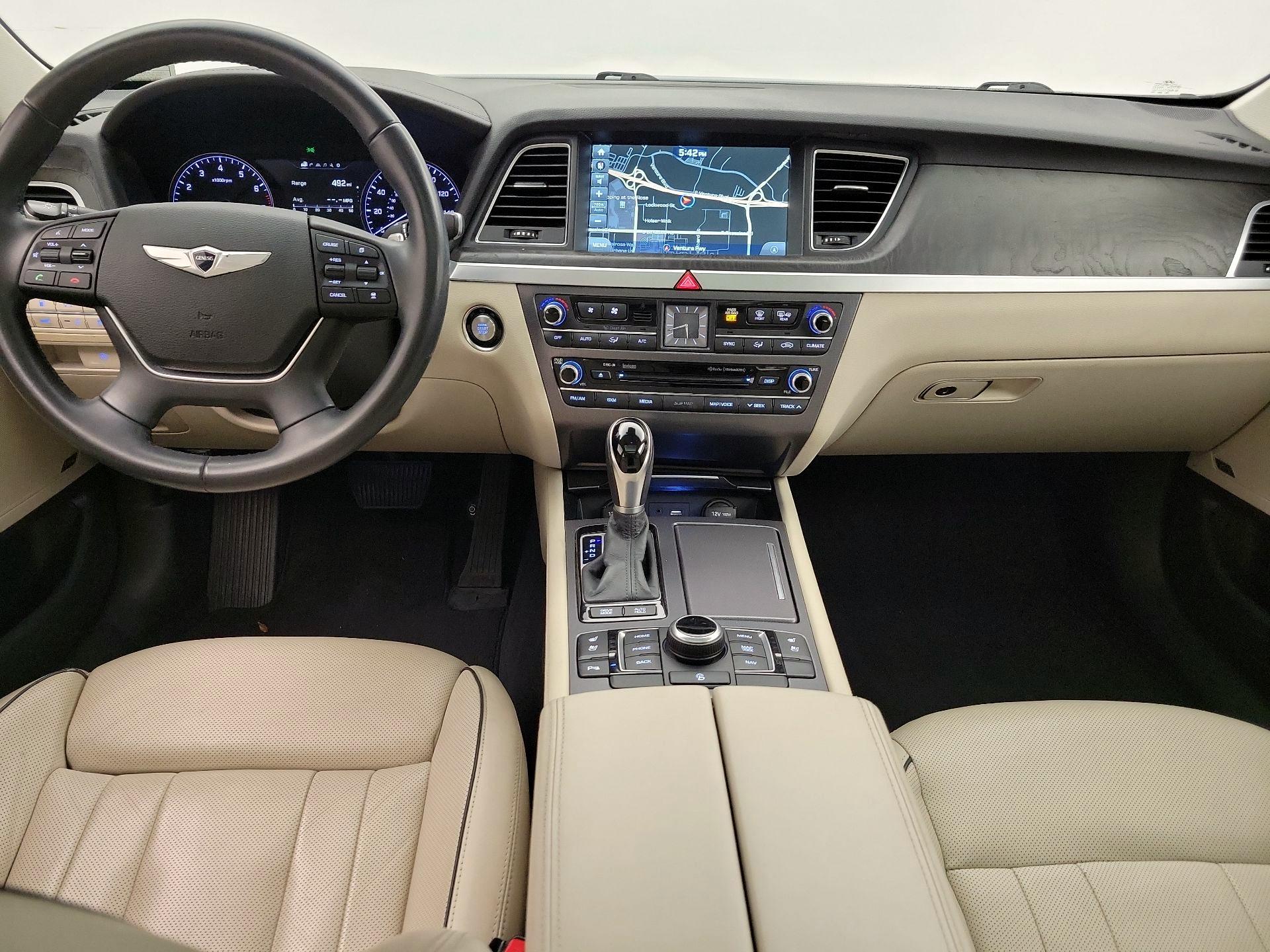 Thumbnail: 2015 Hyundai Genesis - 9