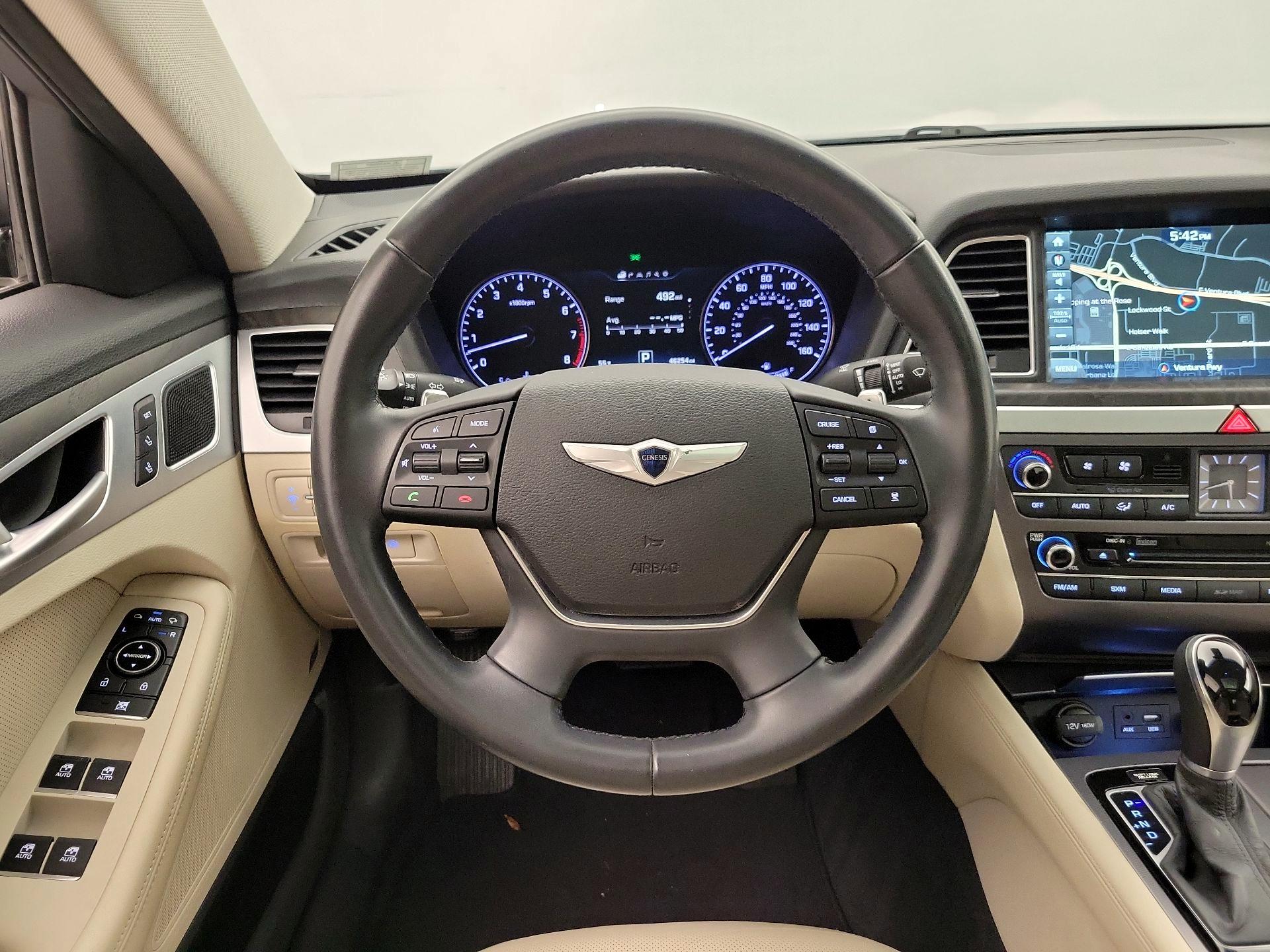 Thumbnail: 2015 Hyundai Genesis - 10