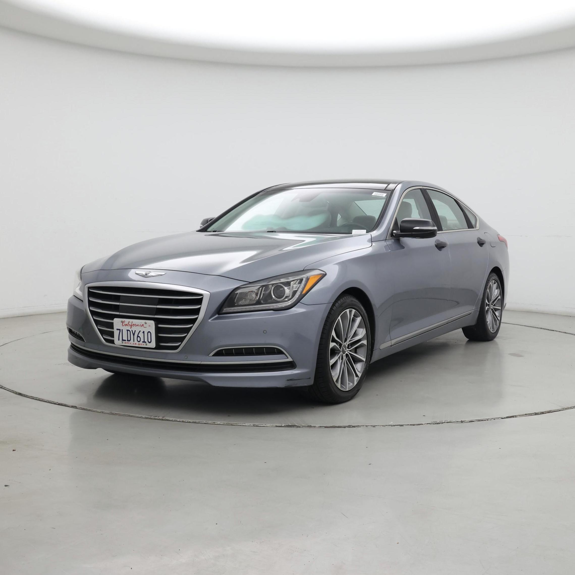 Thumbnail: 2015 Hyundai Genesis - 4