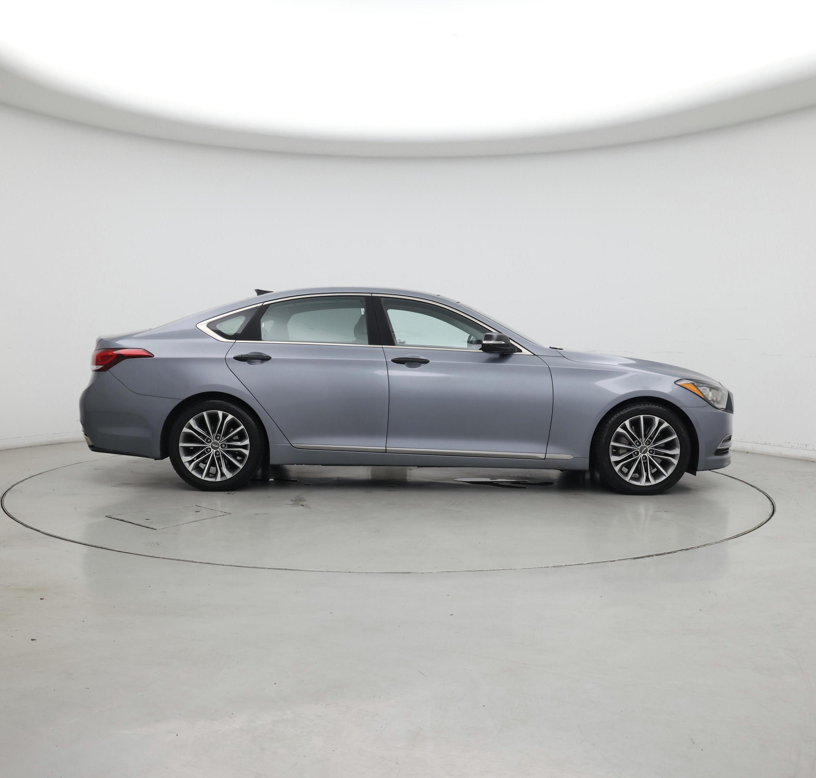 Thumbnail: 2015 Hyundai Genesis - 7