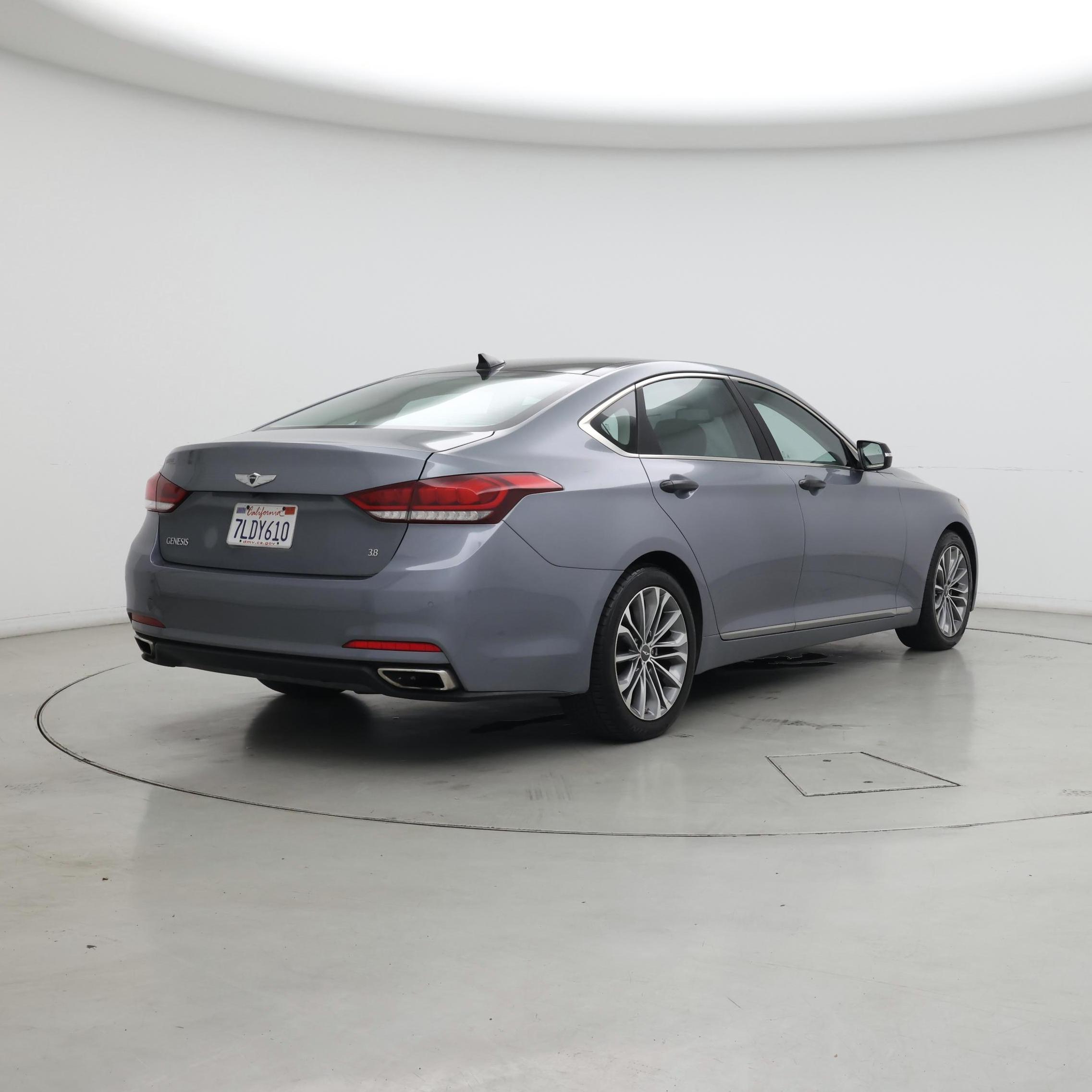 Thumbnail: 2015 Hyundai Genesis - 8